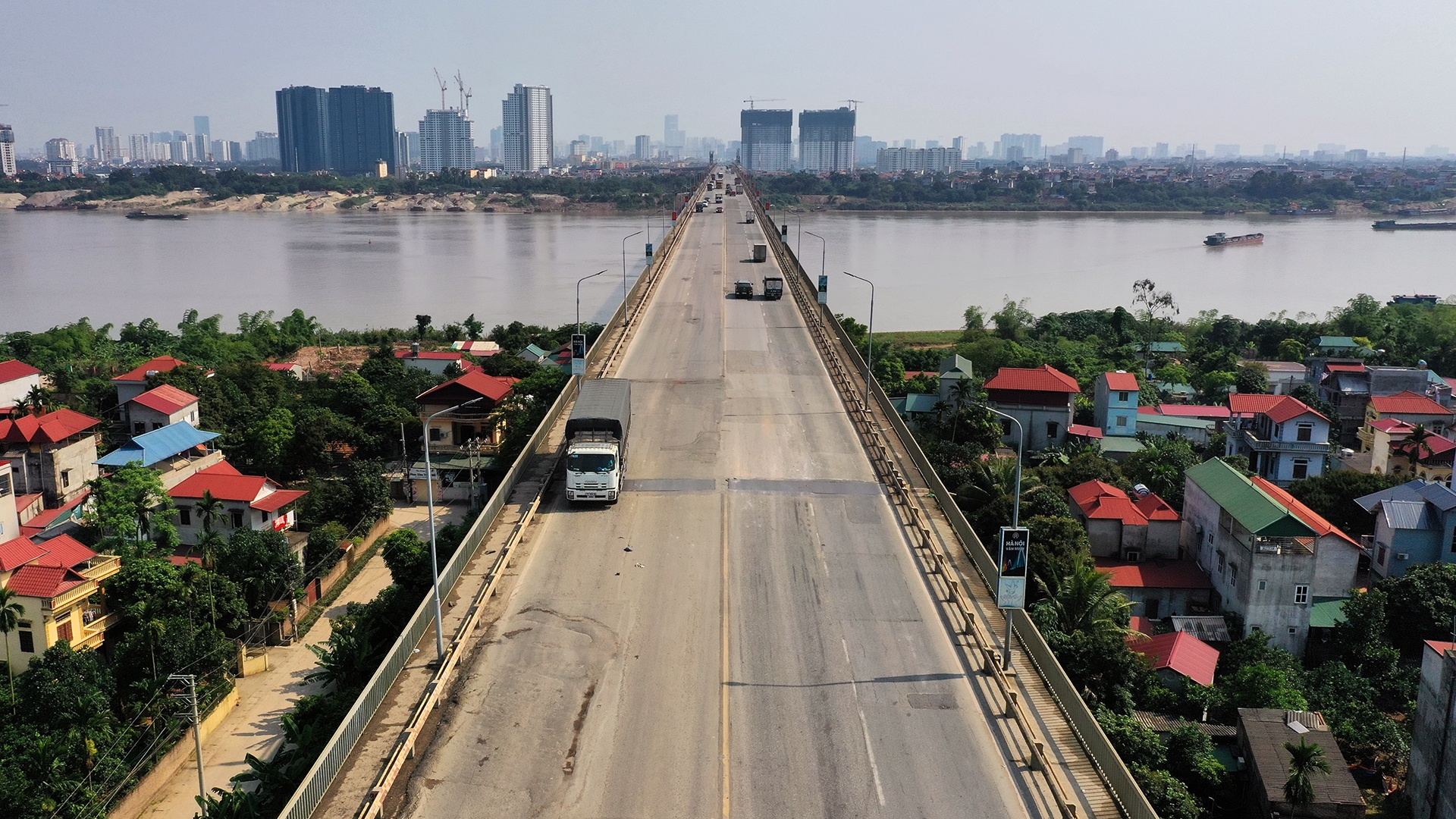 các cây cầu nổi tiếng thủ đô bắc qua sông Hồng ảnh 3 cac cay cau noi tieng thu do bac qua song Hong anh 3