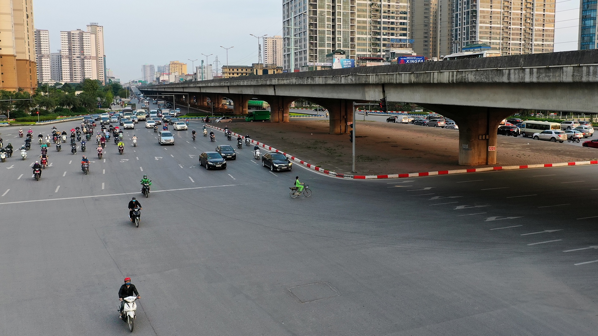 nut giao 3 tang Trung Hoa o Ha Noi anh 8