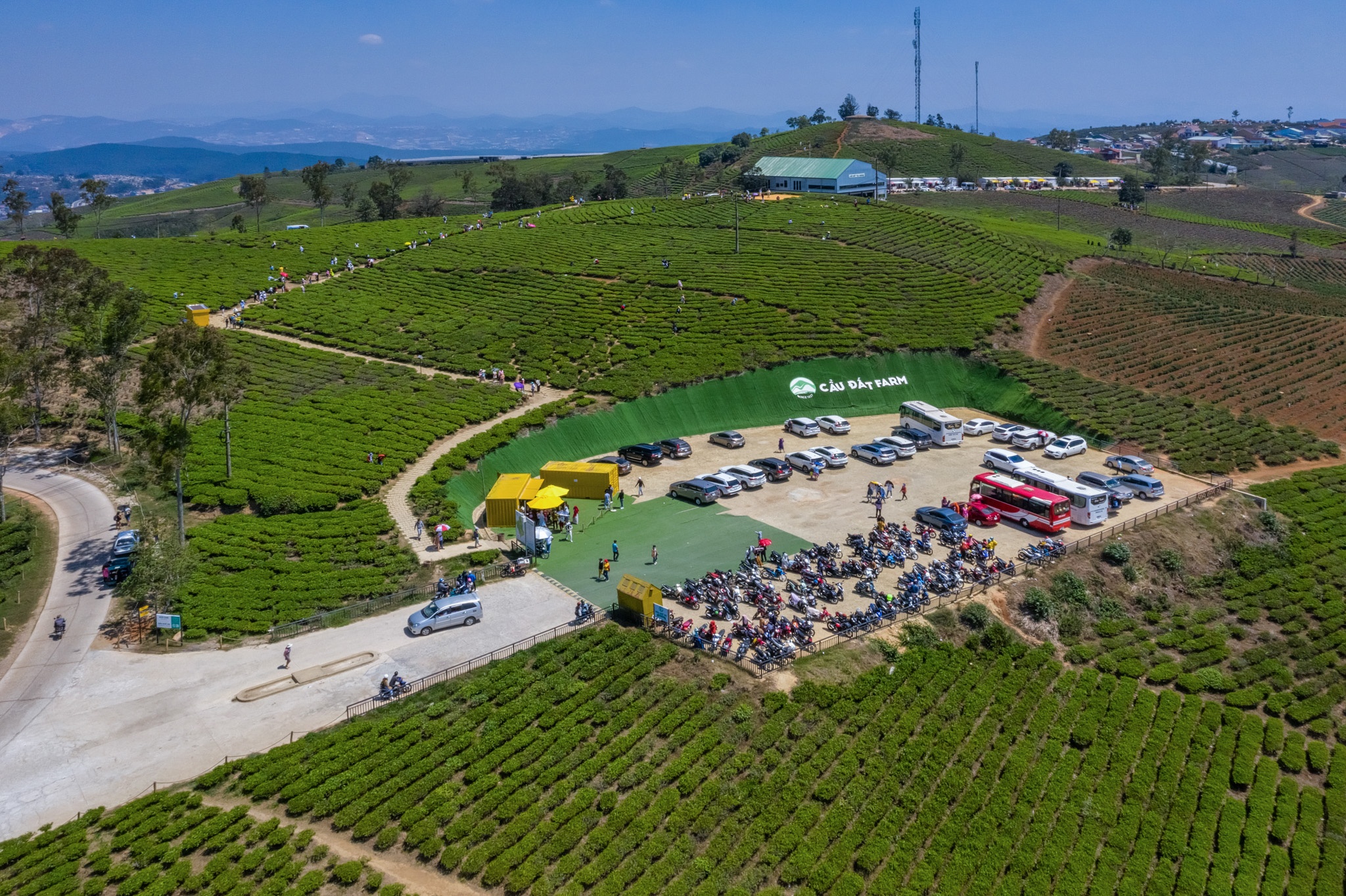 Da Lat dong nghet du khach ngay nghi le anh 24