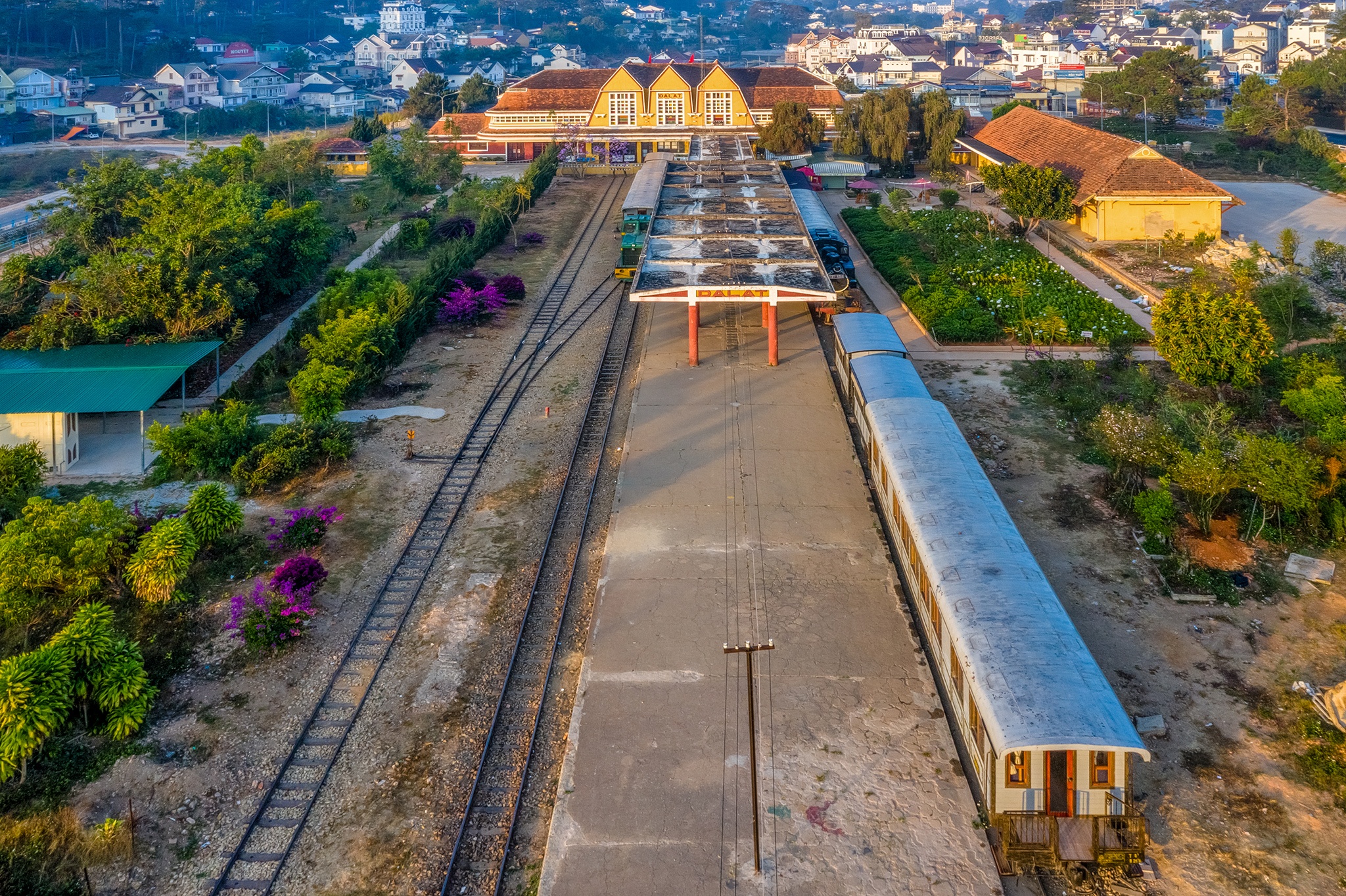 Da Lat dong nghet du khach ngay nghi le anh 31