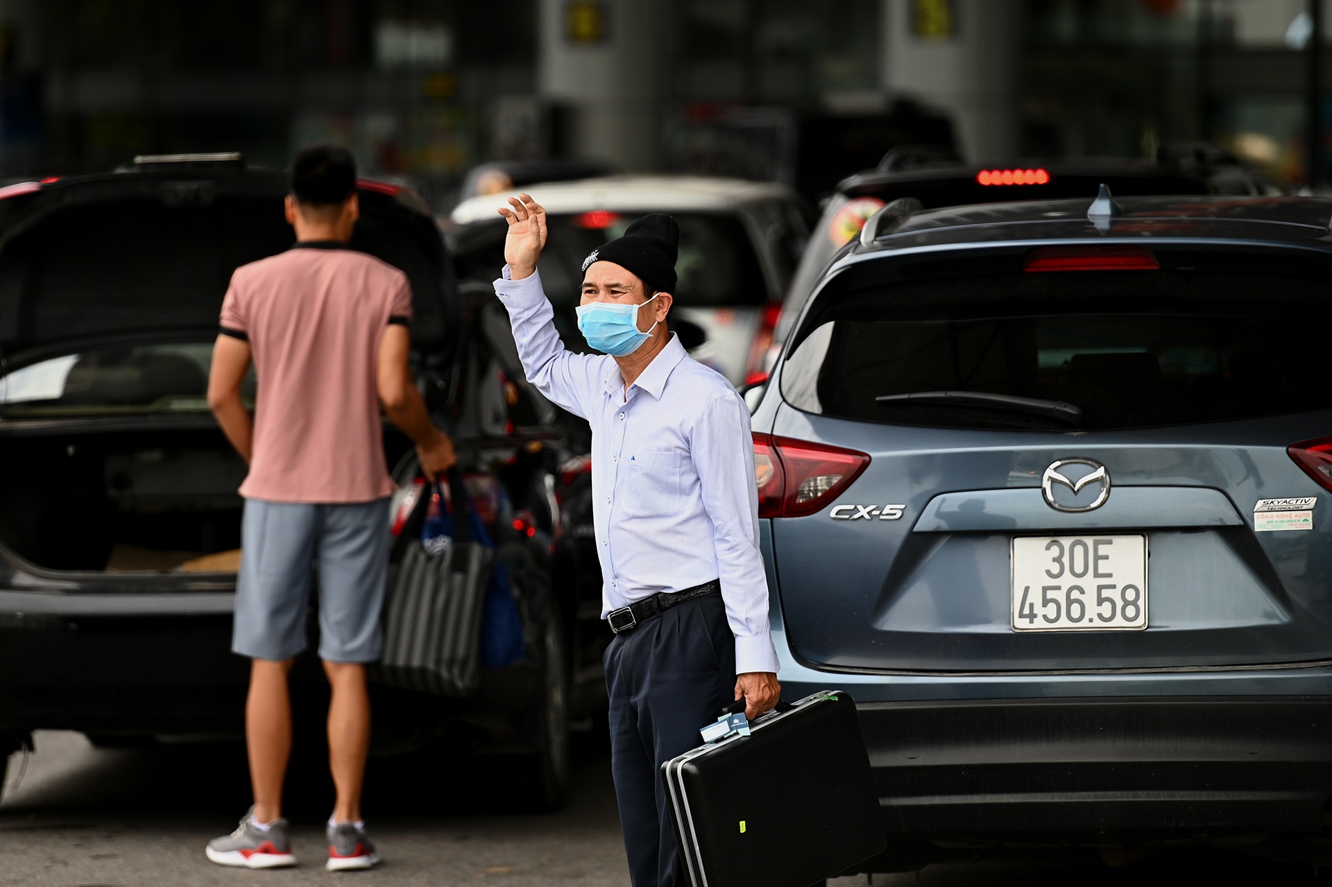 tac nghen san bay Noi Bai anh 12