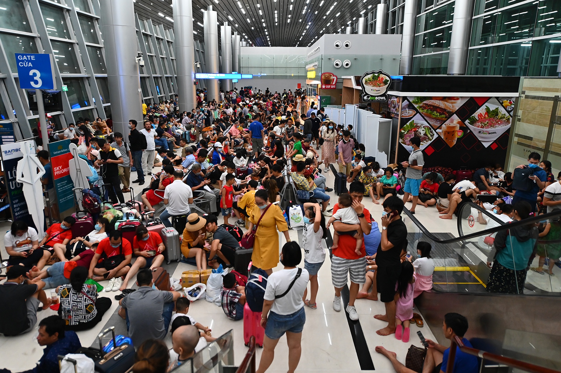 qua tai san bay Phu Quoc anh 2