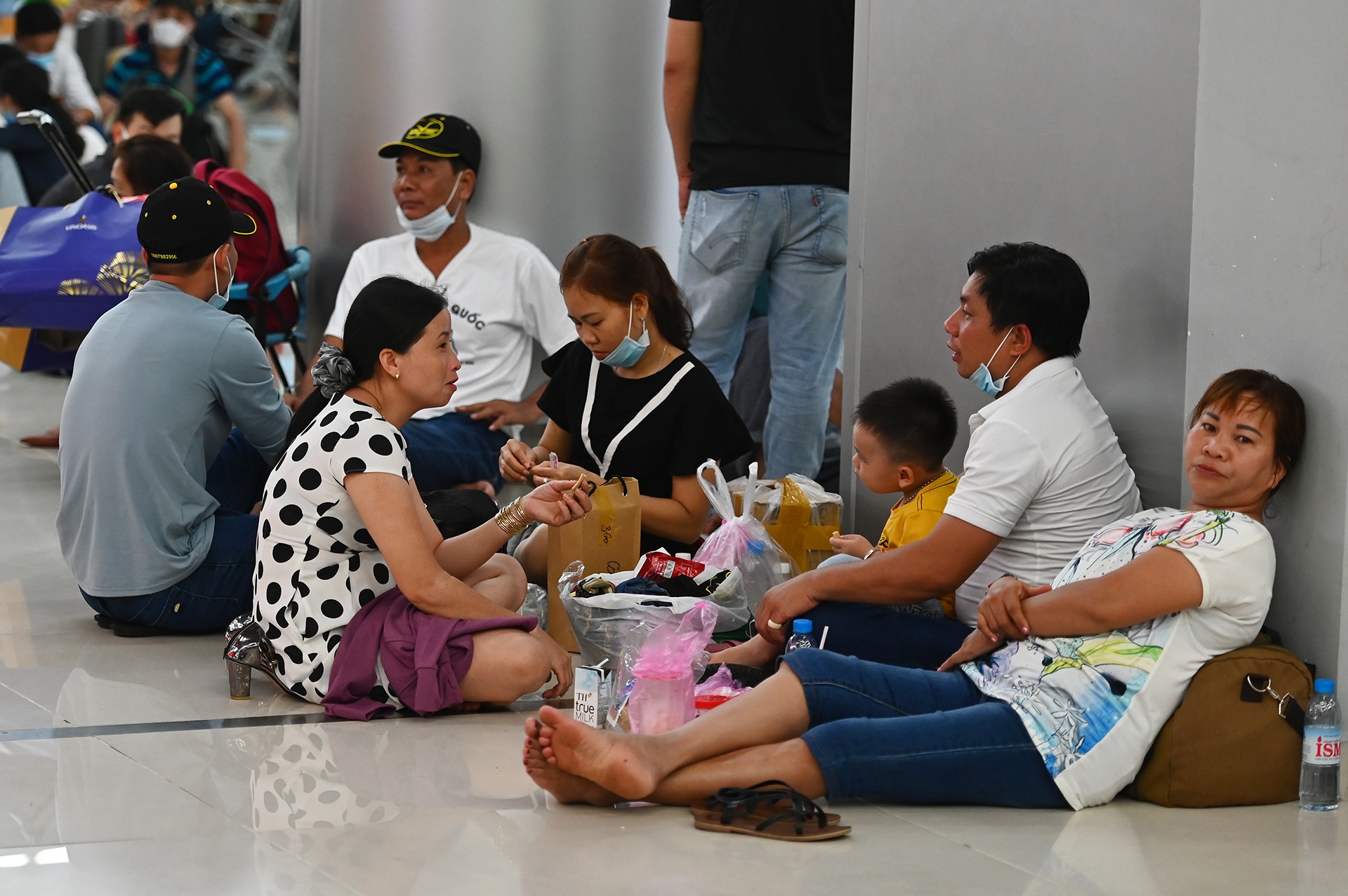 qua tai san bay Phu Quoc anh 11