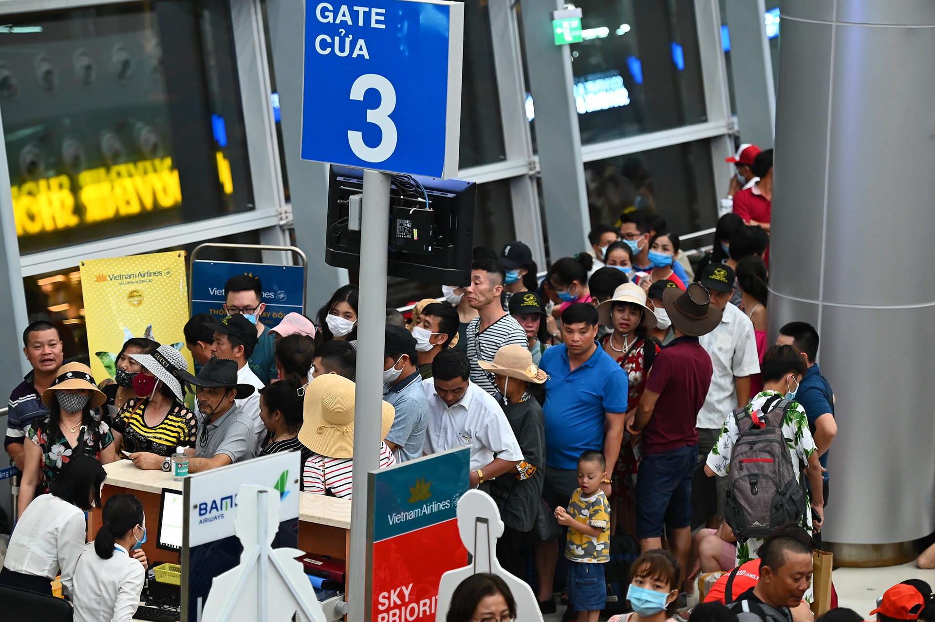 qua tai san bay Phu Quoc anh 12