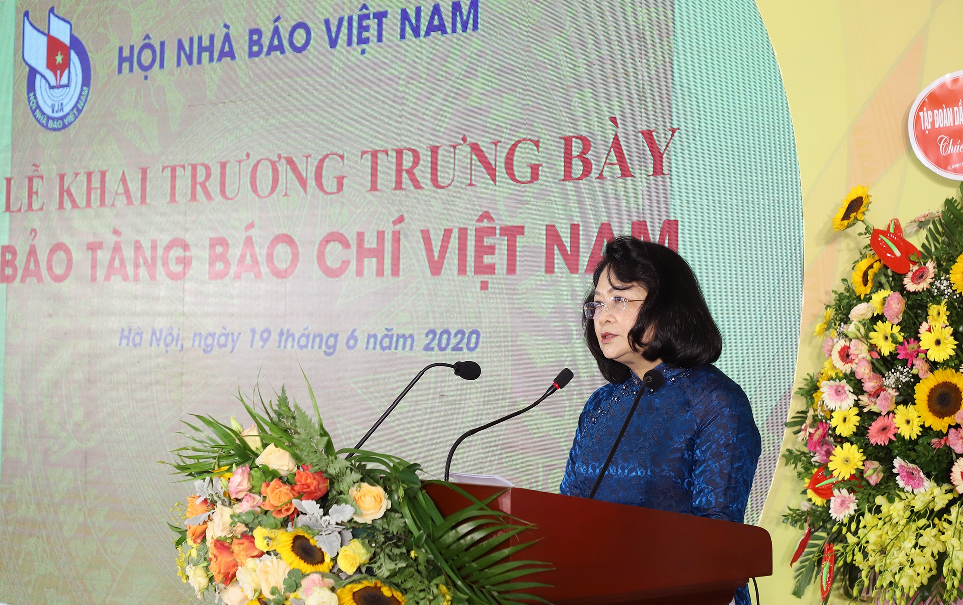 bao tang bao chi o Duong Dinh Nghe anh 3