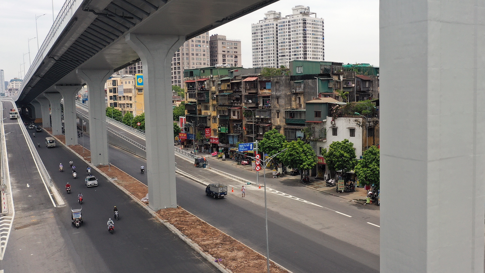 duong vanh dai 2 tren cao Nga Tu So Vinh Tuy khanh thanh thong xe anh 7