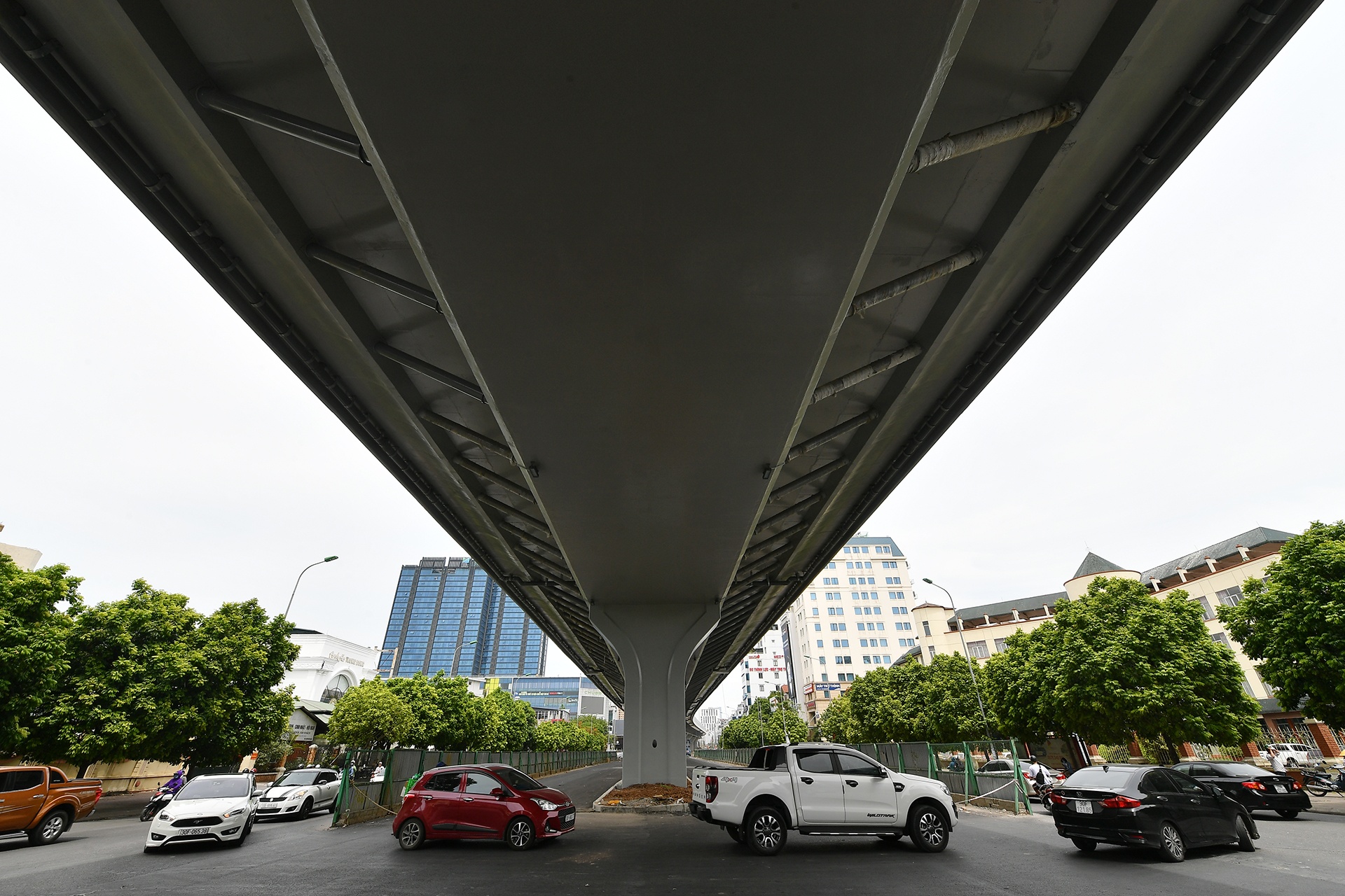 duong vanh dai 2 tren cao Nga Tu So Vinh Tuy khanh thanh thong xe anh 11