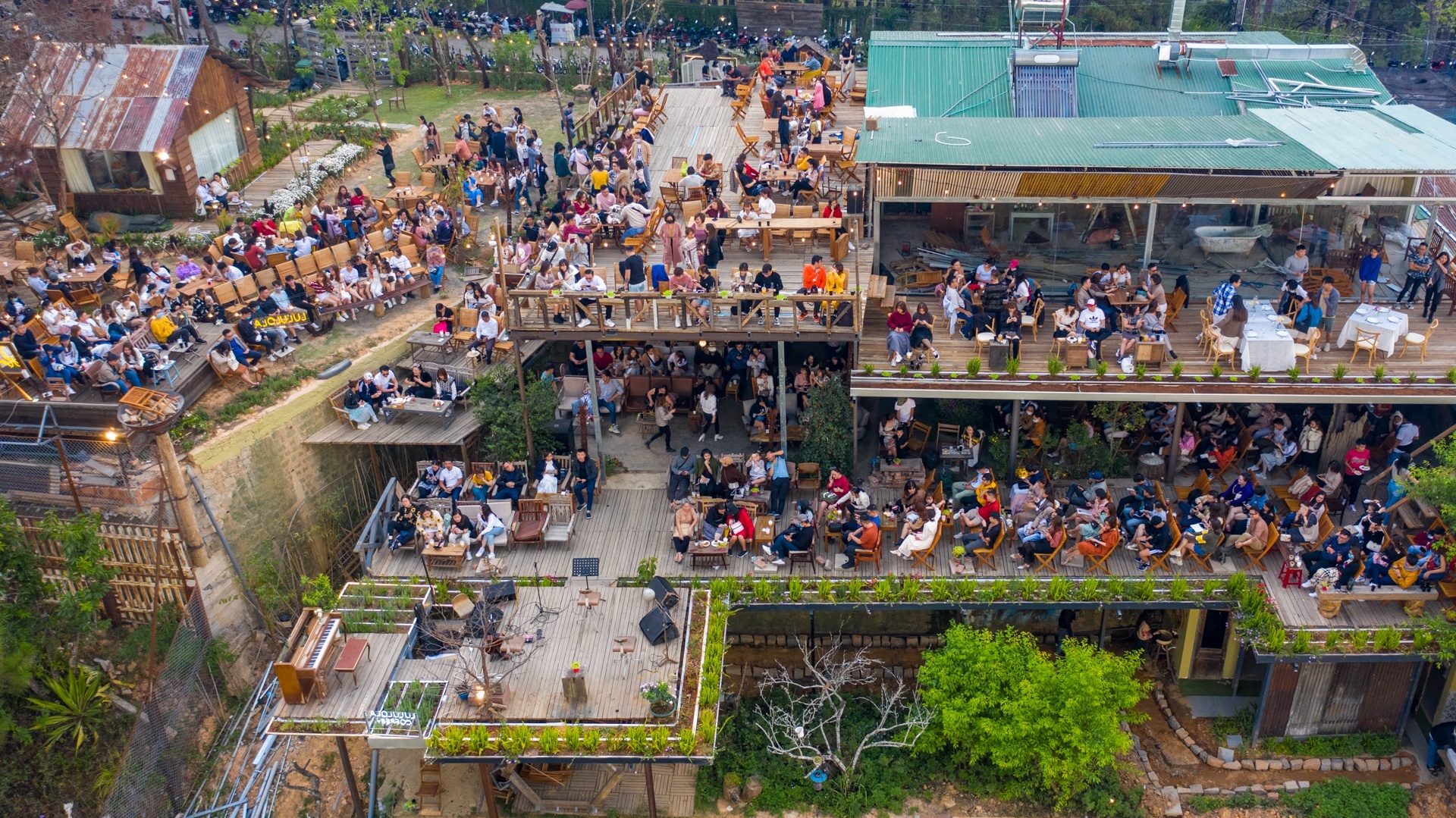 anh dang chu y tuan qua tren Zing anh 4