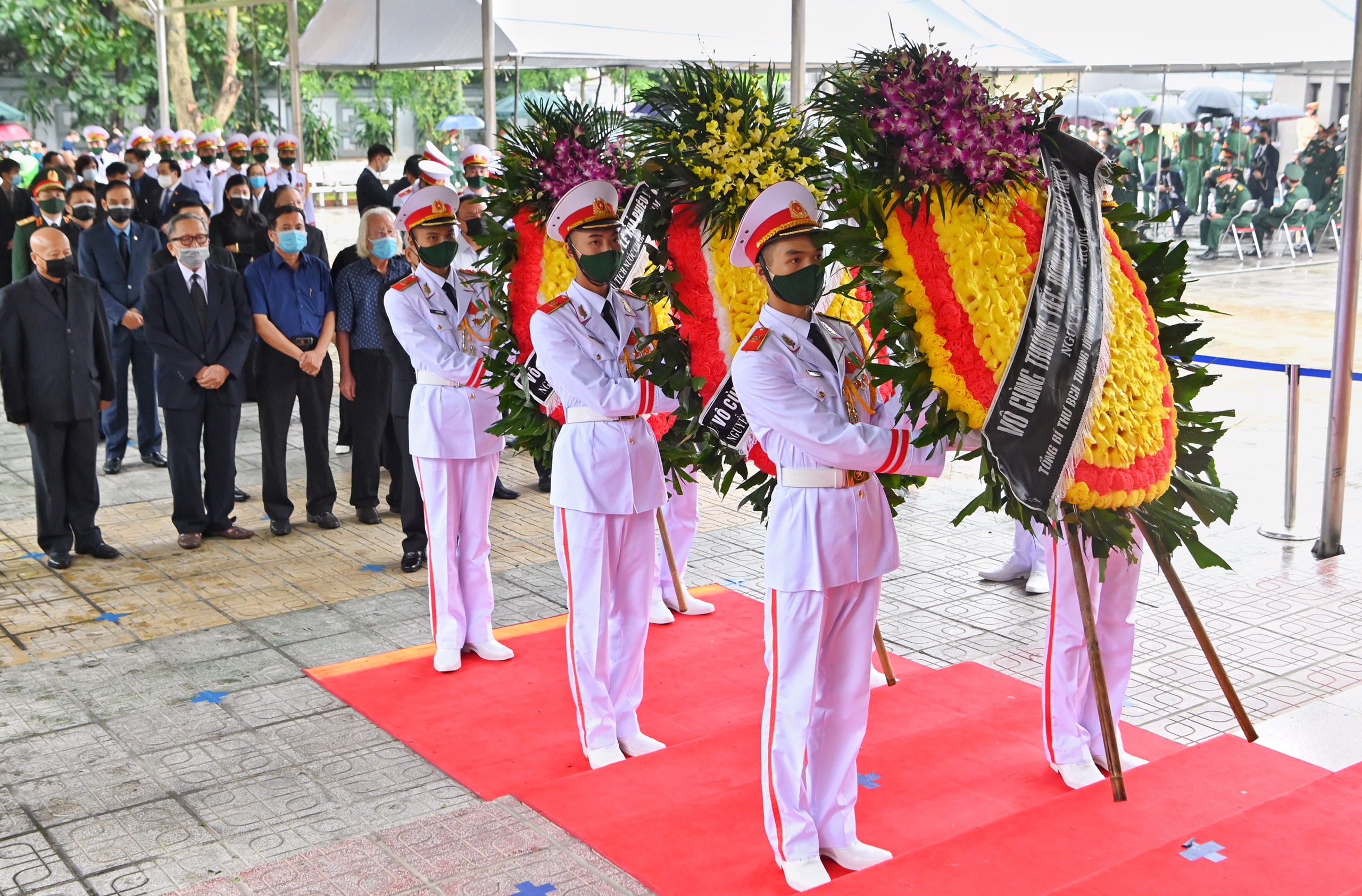 le vieng nguyen Tong bi thu Le Kha Phieu anh 4