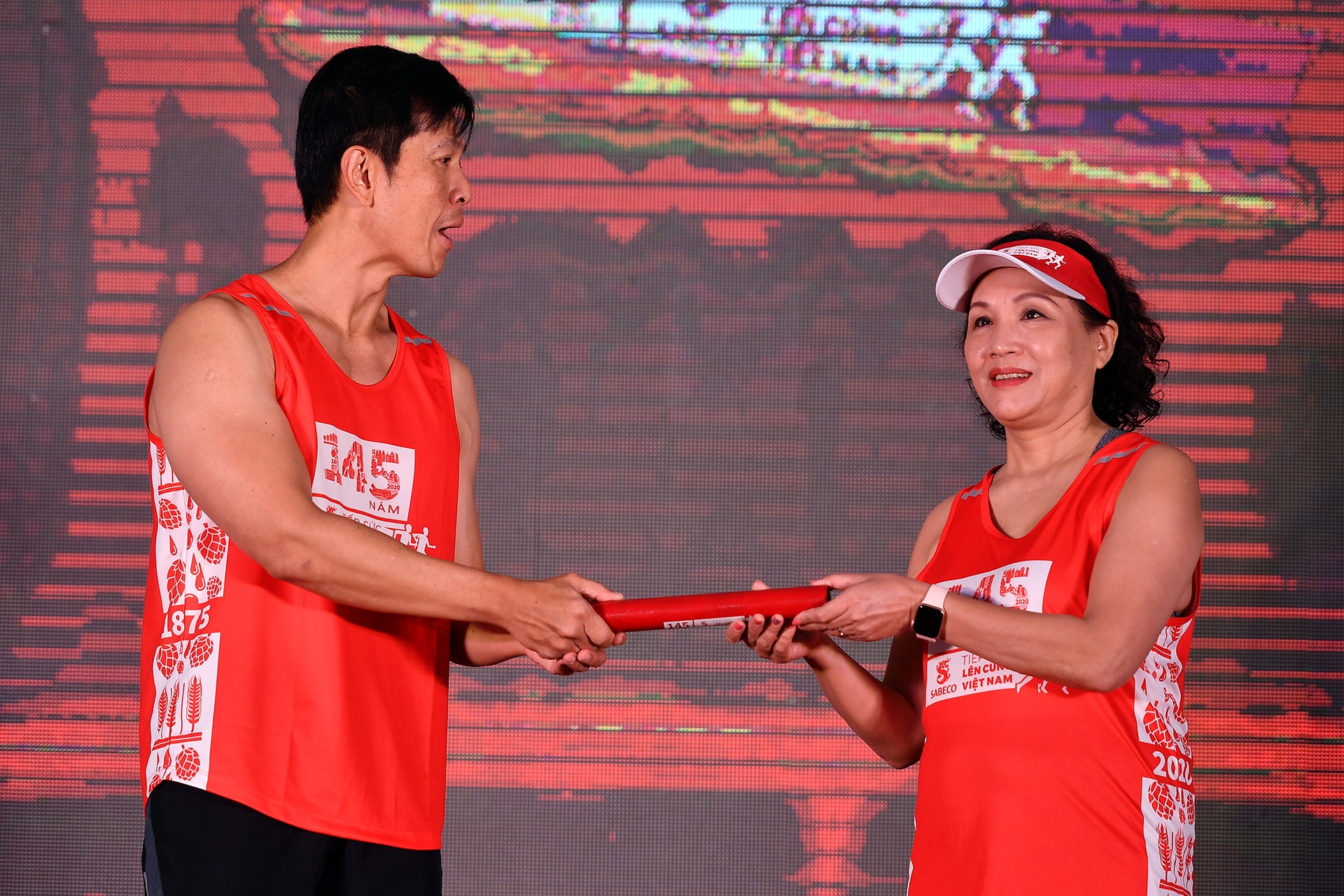 chay tiep suc tu Ha Long ve TPHCM anh 4