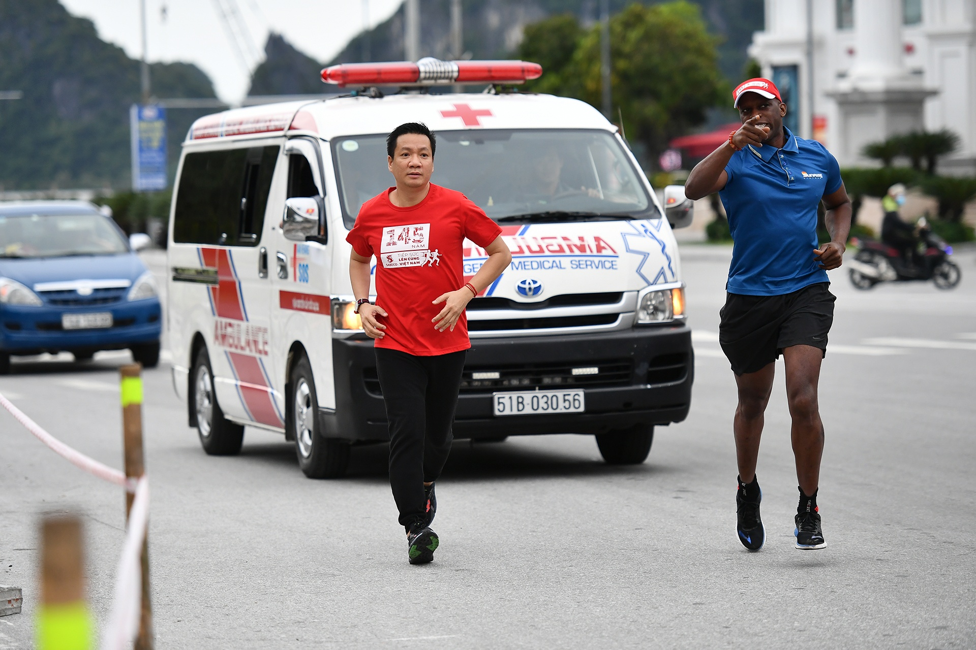 chay tiep suc tu Ha Long ve TPHCM anh 9