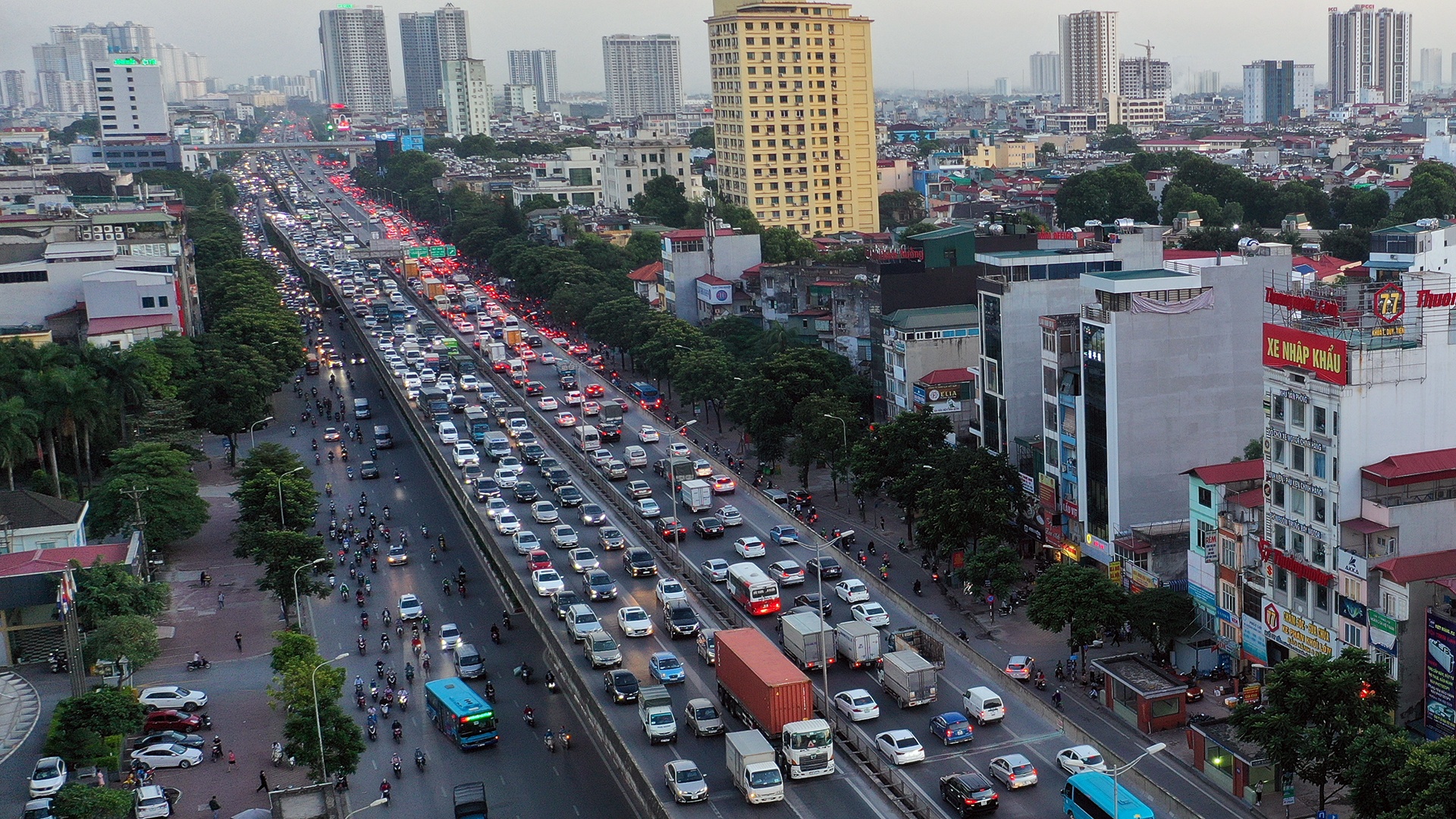 un tac duong vanh dai 3 anh 2