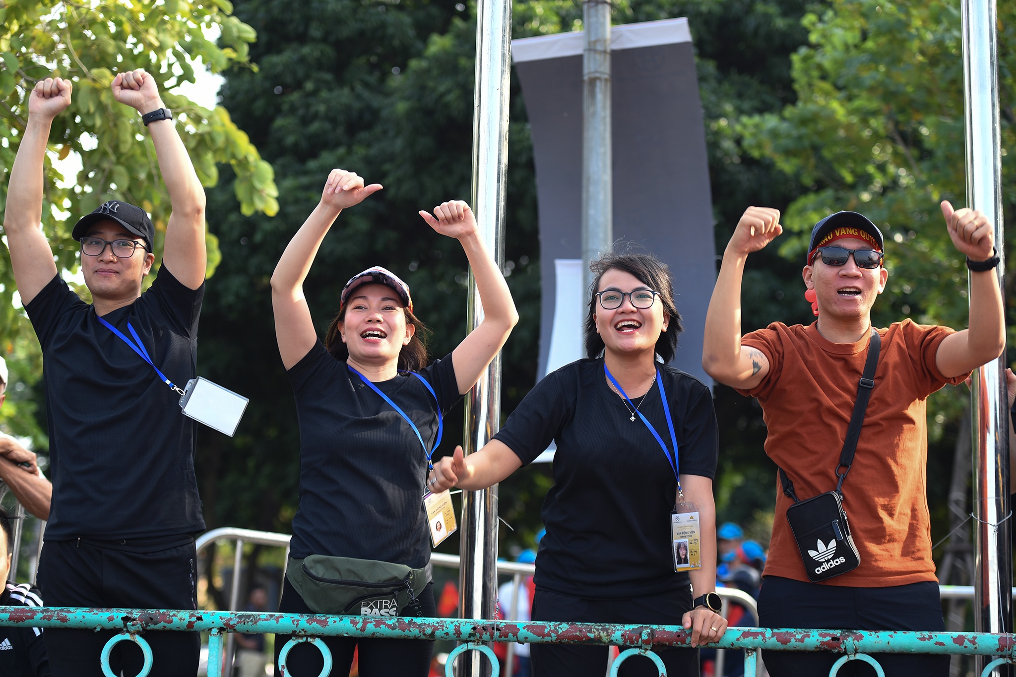 le hoi boi chai thuyen rong ho Tay anh 10