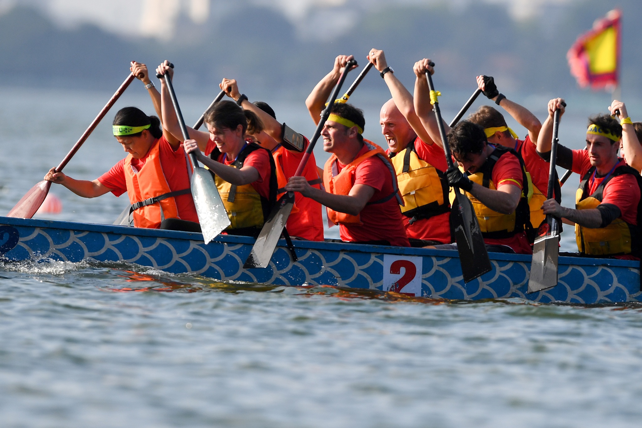 le hoi boi chai thuyen rong ho Tay anh 7