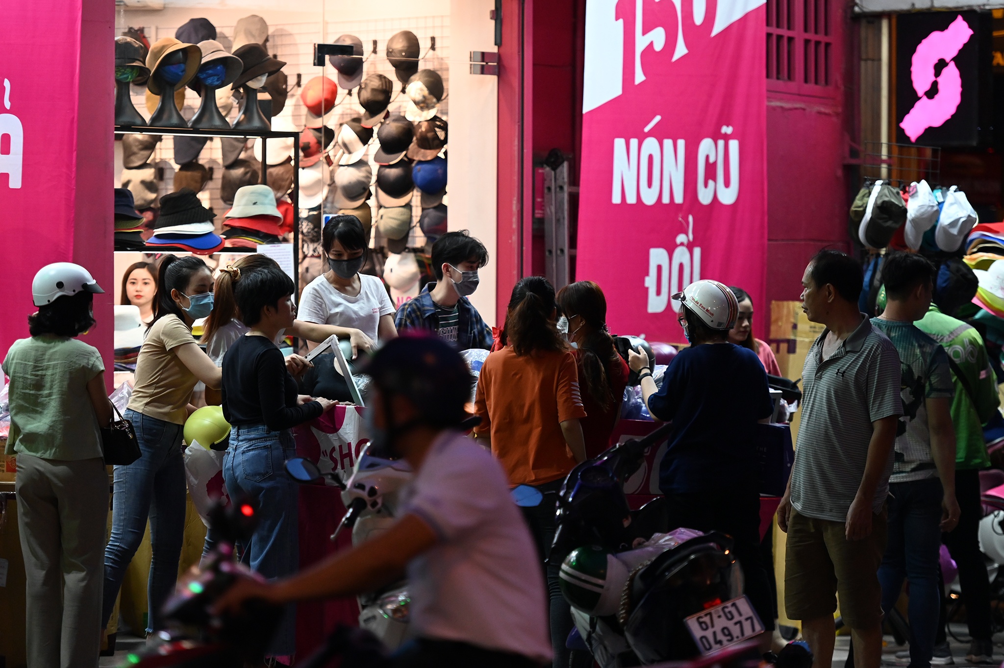 chi em sam do giam gia ngay Black Friday anh 14