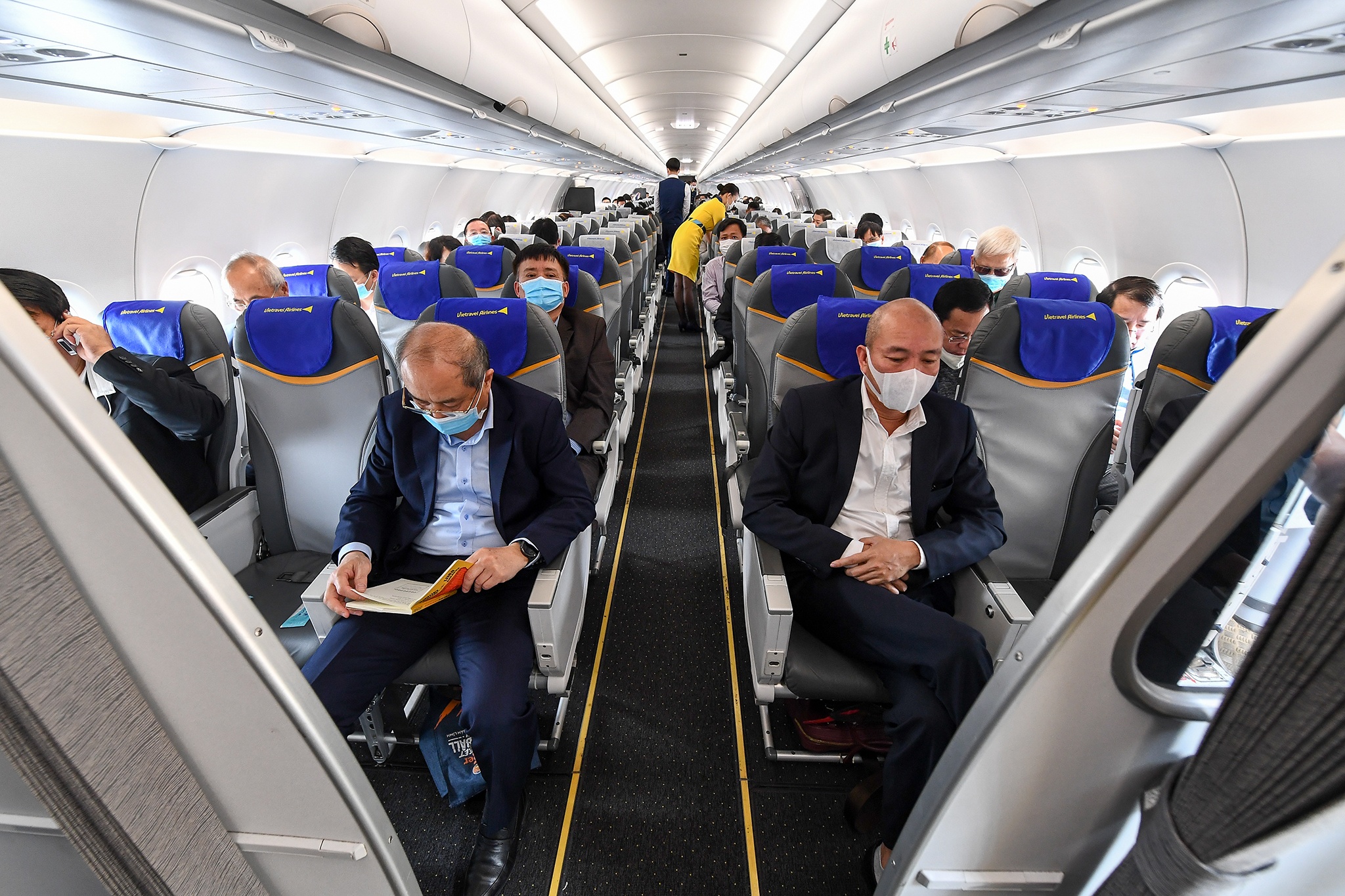 chuyen bay dau tien cua hang hang khong anh 3