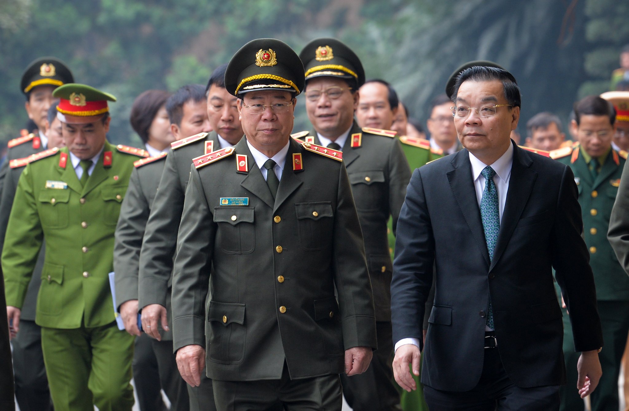 cong an Ha Noi ra quan anh 2