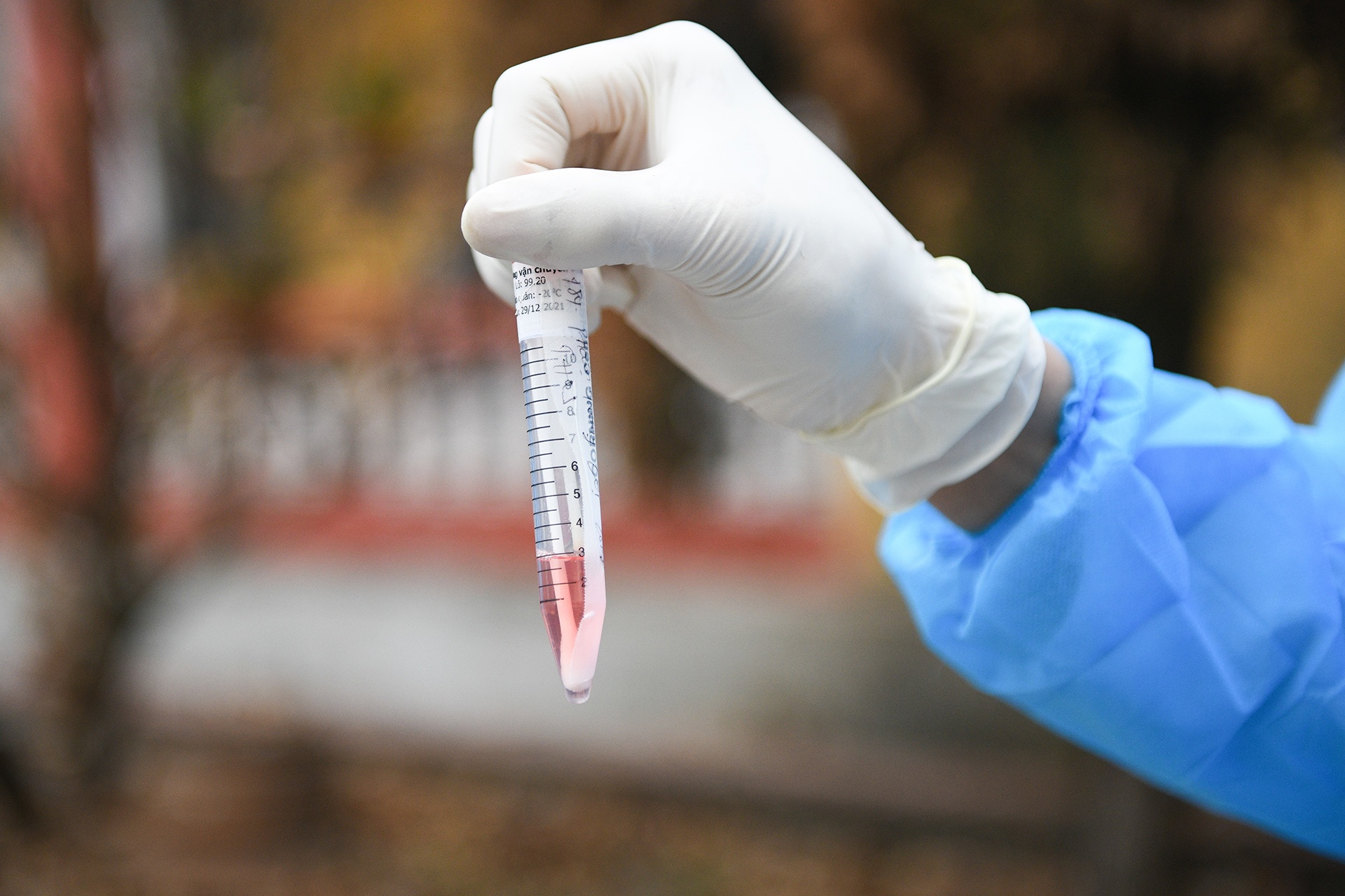 xet nghiem Covid o Chi Linh anh 2