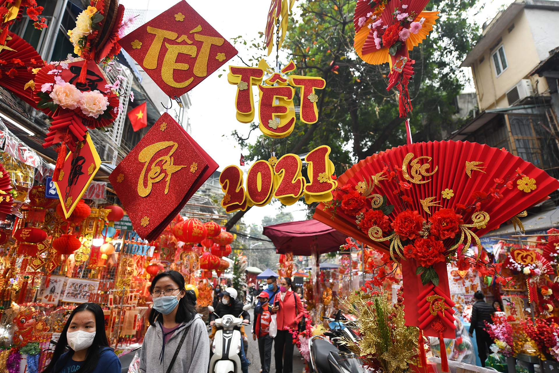 cho hoa Hang Luoc don nam Tan Suu anh 1