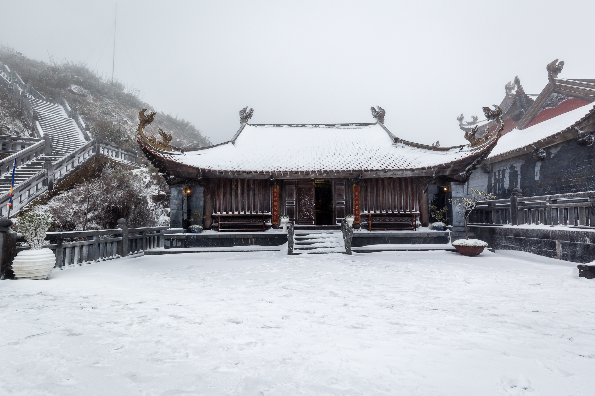 tuyet roi sat Tet tren dinh Fansipan anh 16