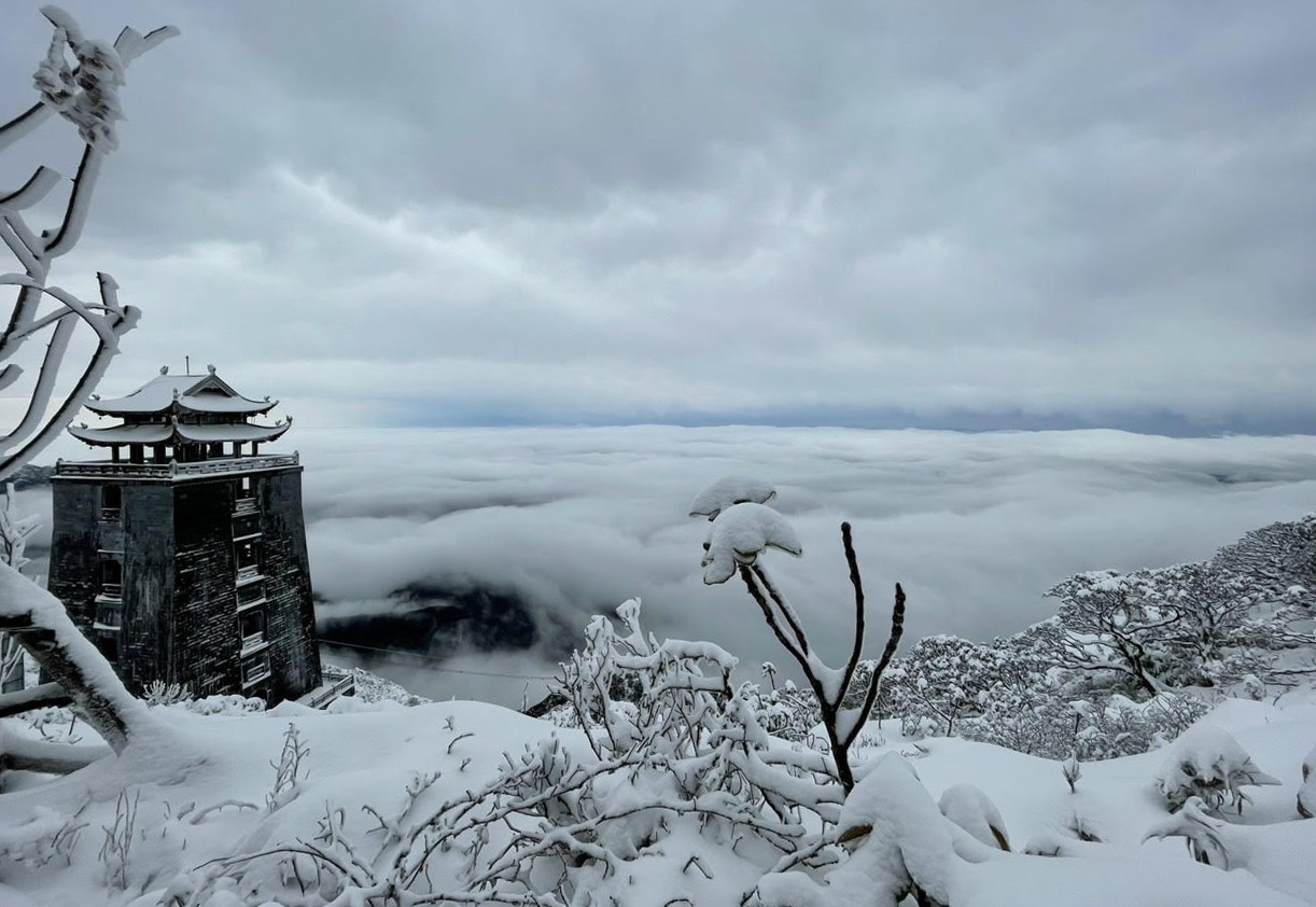 tuyet roi sat Tet tren dinh Fansipan anh 6