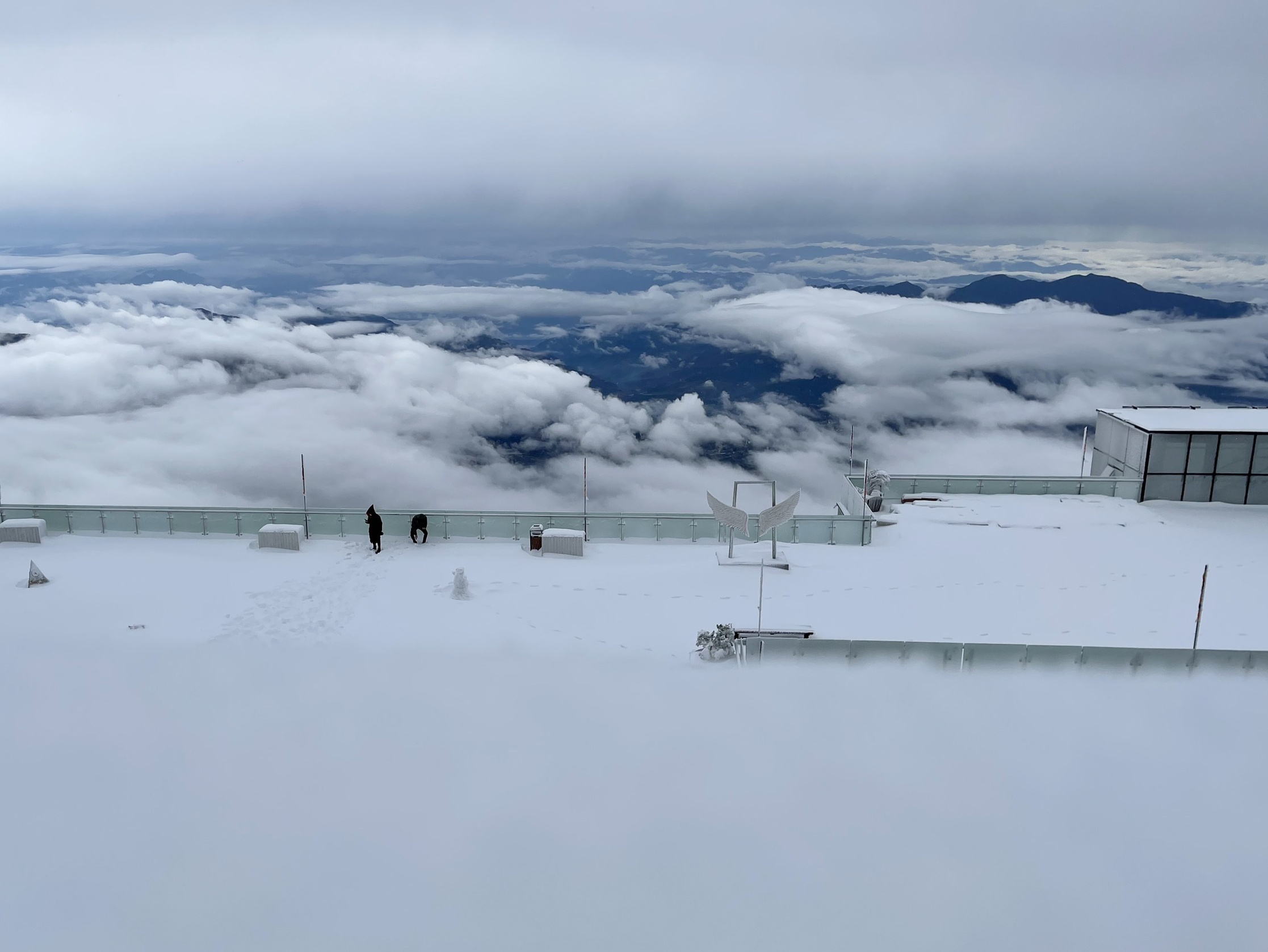 tuyet roi sat Tet tren dinh Fansipan anh 37