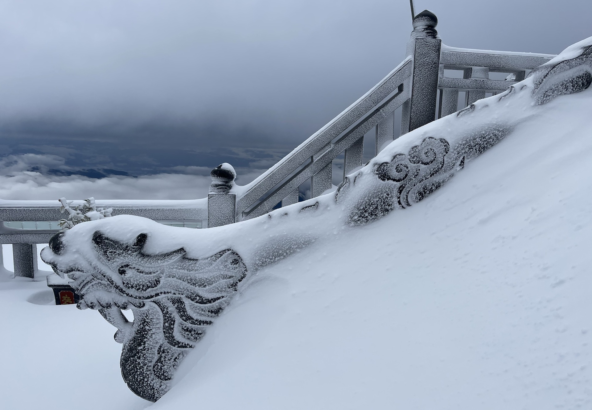 tuyet roi sat Tet tren dinh Fansipan anh 11
