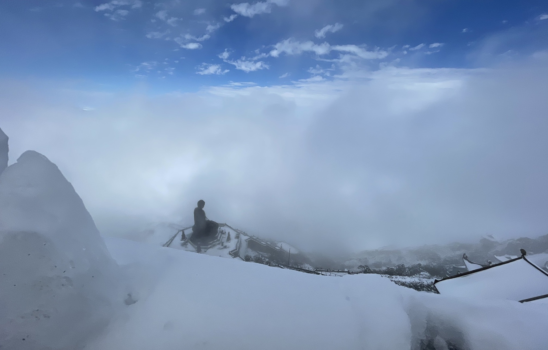 tuyet roi sat Tet tren dinh Fansipan anh 3