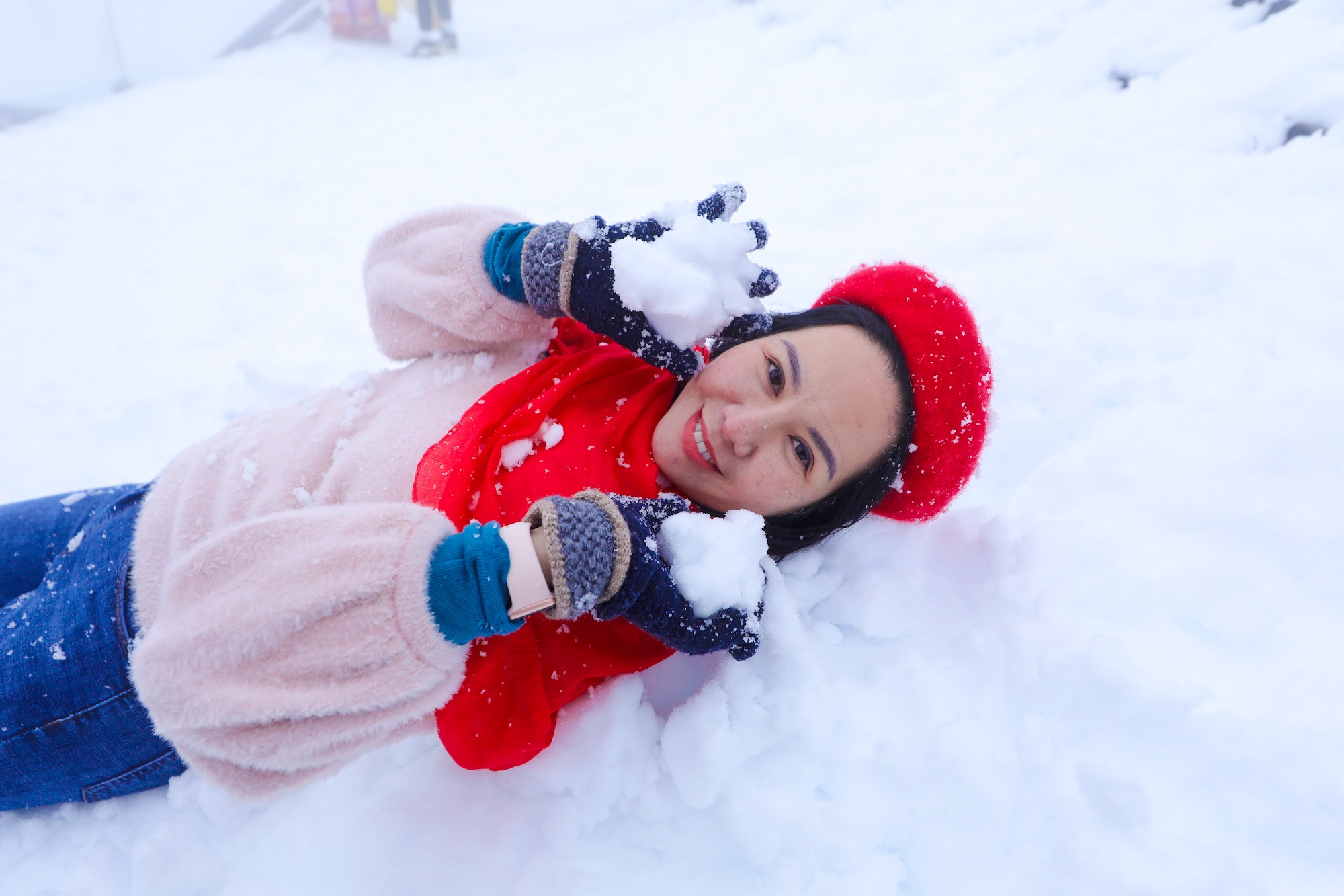 tuyet roi thu hut du khach len dinh Fansipan anh 6