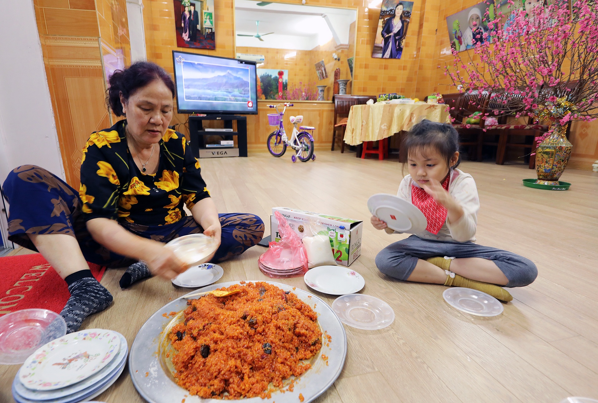 khong khi chieu 30 Tet o Ha Noi anh 1