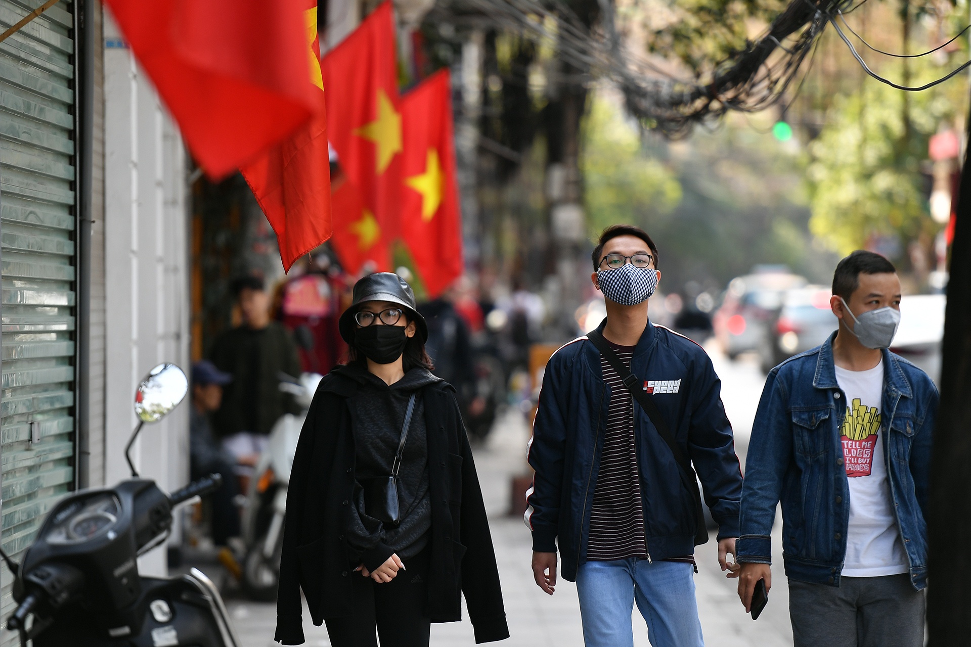 khong khi chieu 30 Tet o Ha Noi anh 8