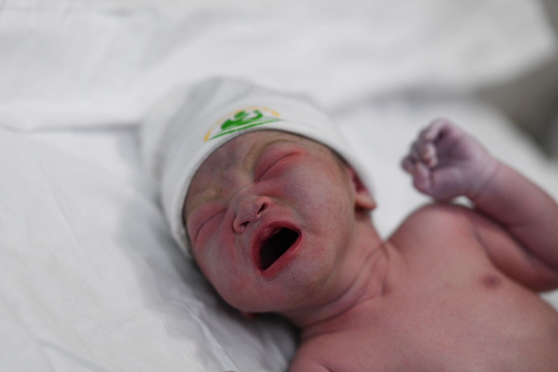 Khoanh khac chao doi cua cong dan dau tien nam Tan Suu hinh anh