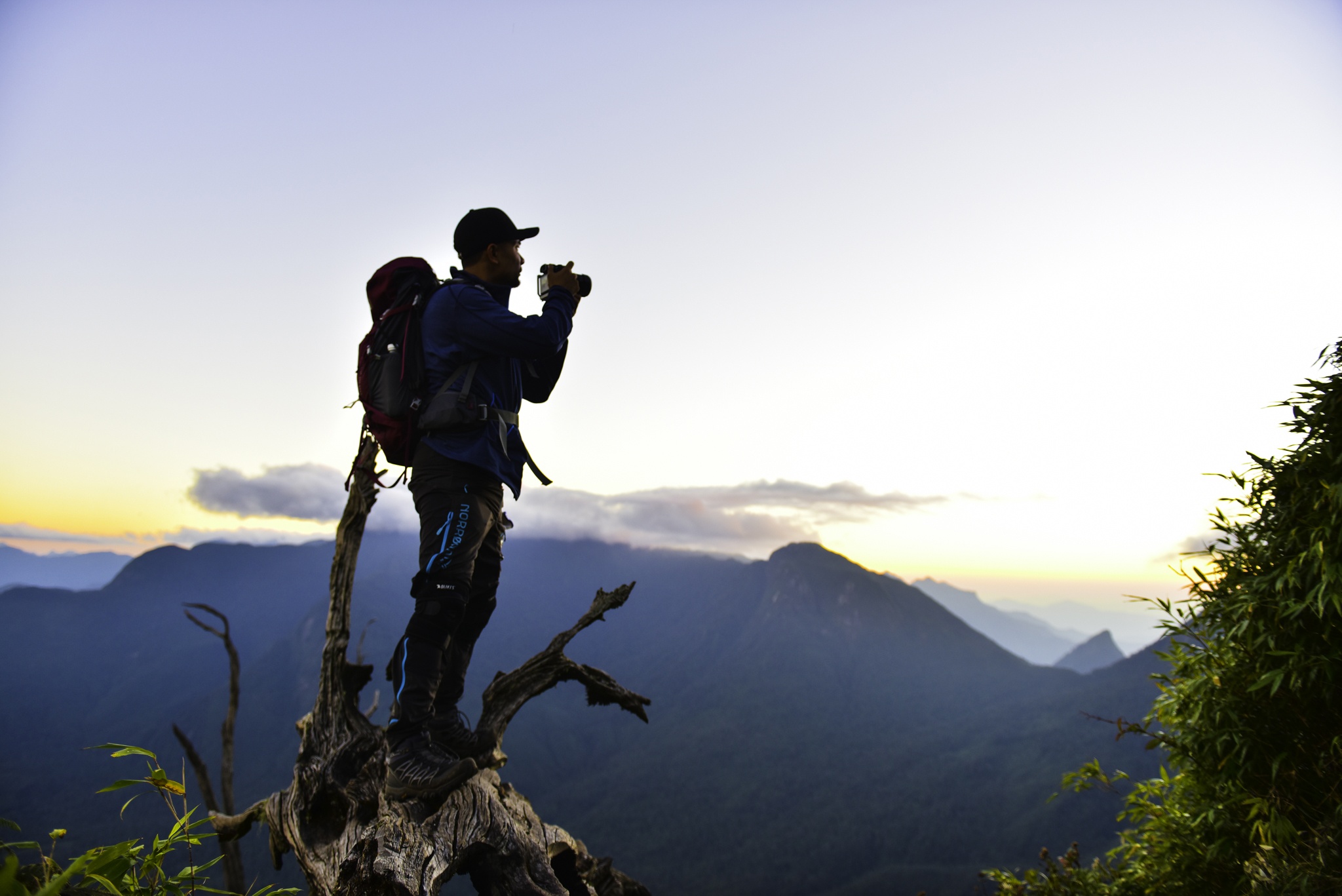 vuong quoc may Nhiu Co San anh 30