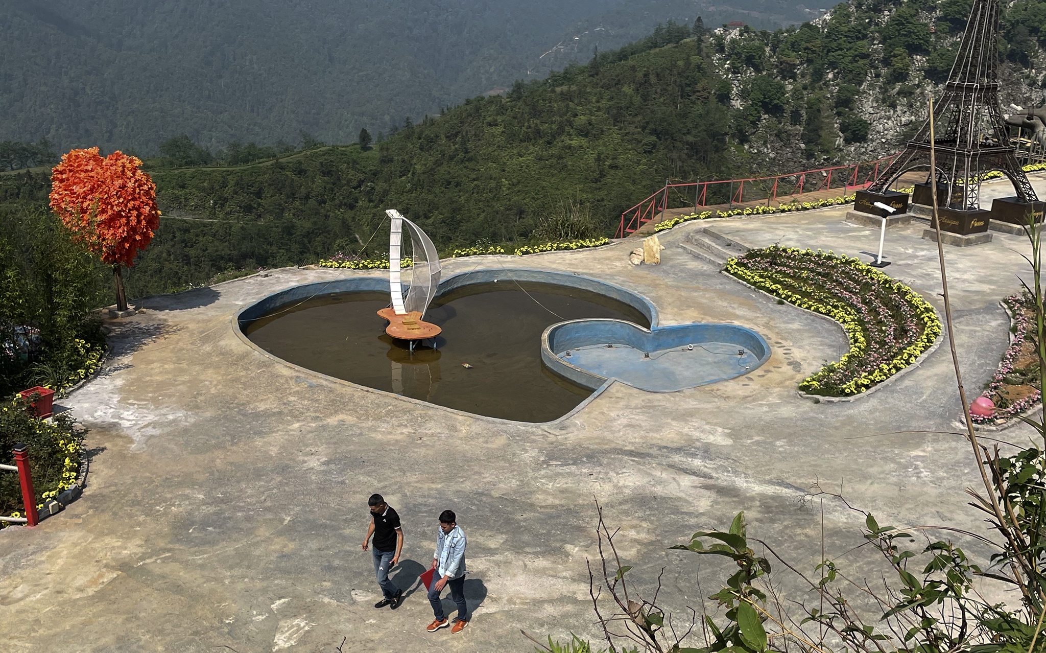 tuong Nu than tu do phien ban loi anh 7