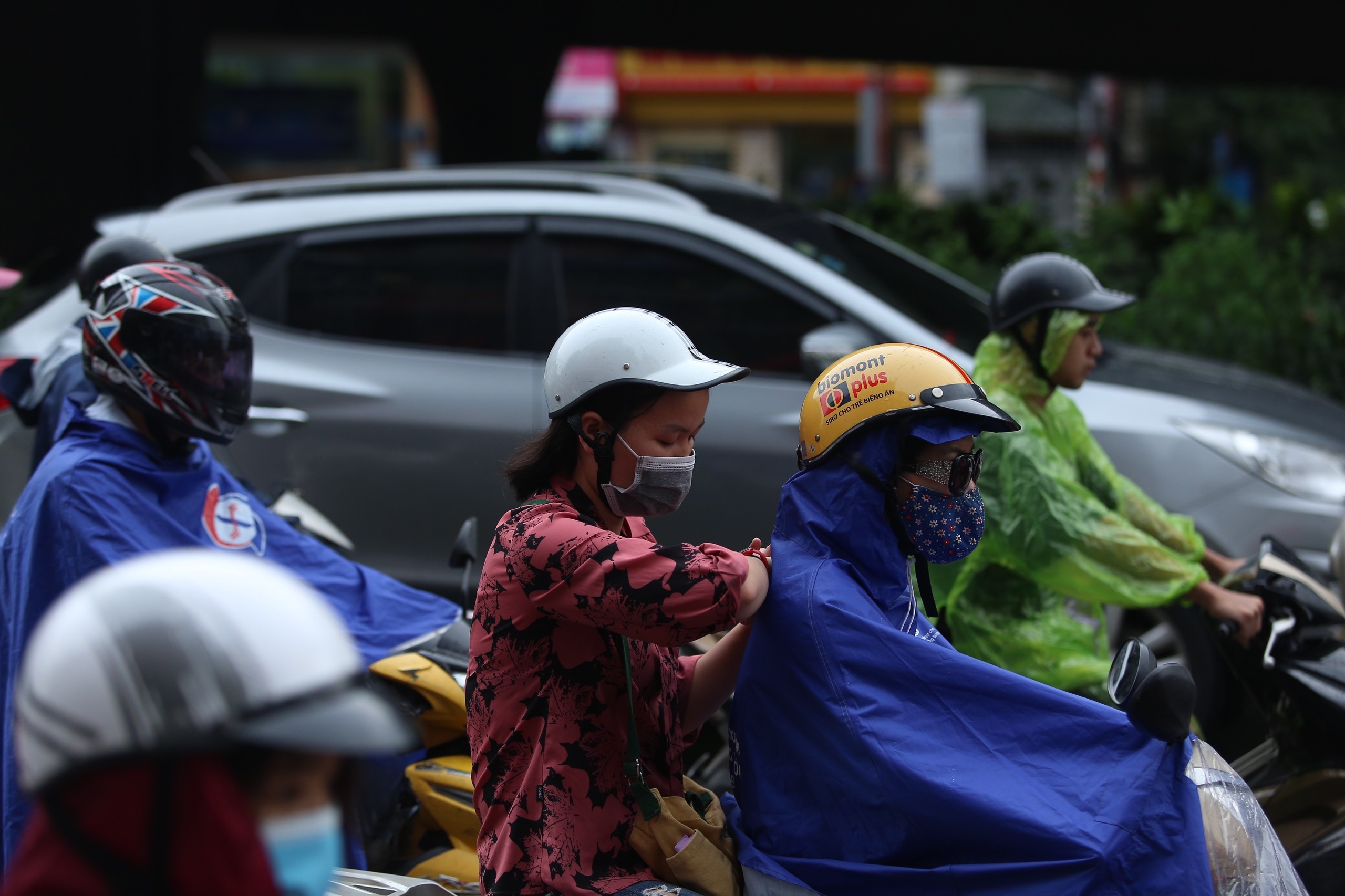 un tac giao thong trong mua anh 10