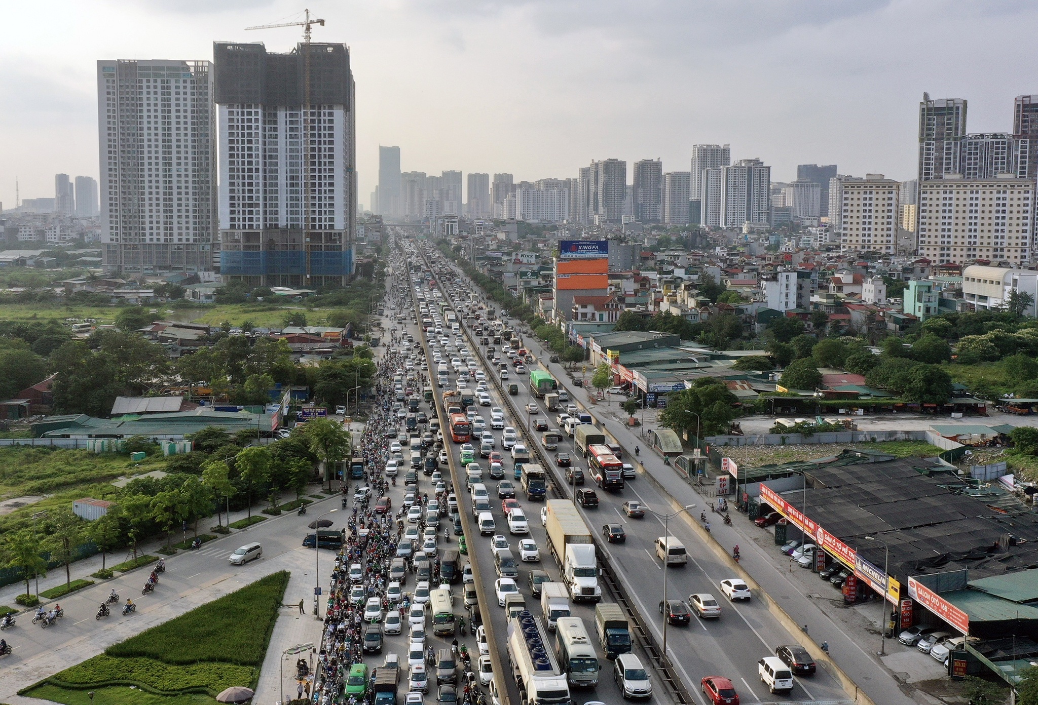 un un xe co truoc ngay nghi le anh 7