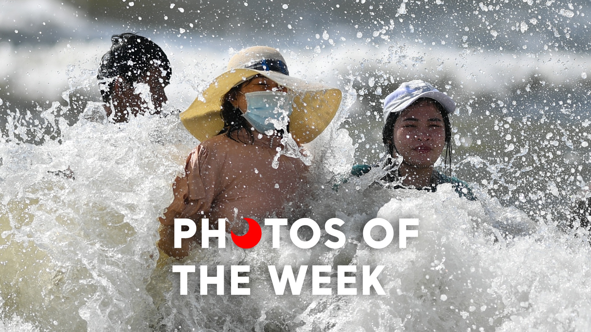 Deo khau trang tam bien lot top 7 khoanh khac tuan tren Zing hinh anh