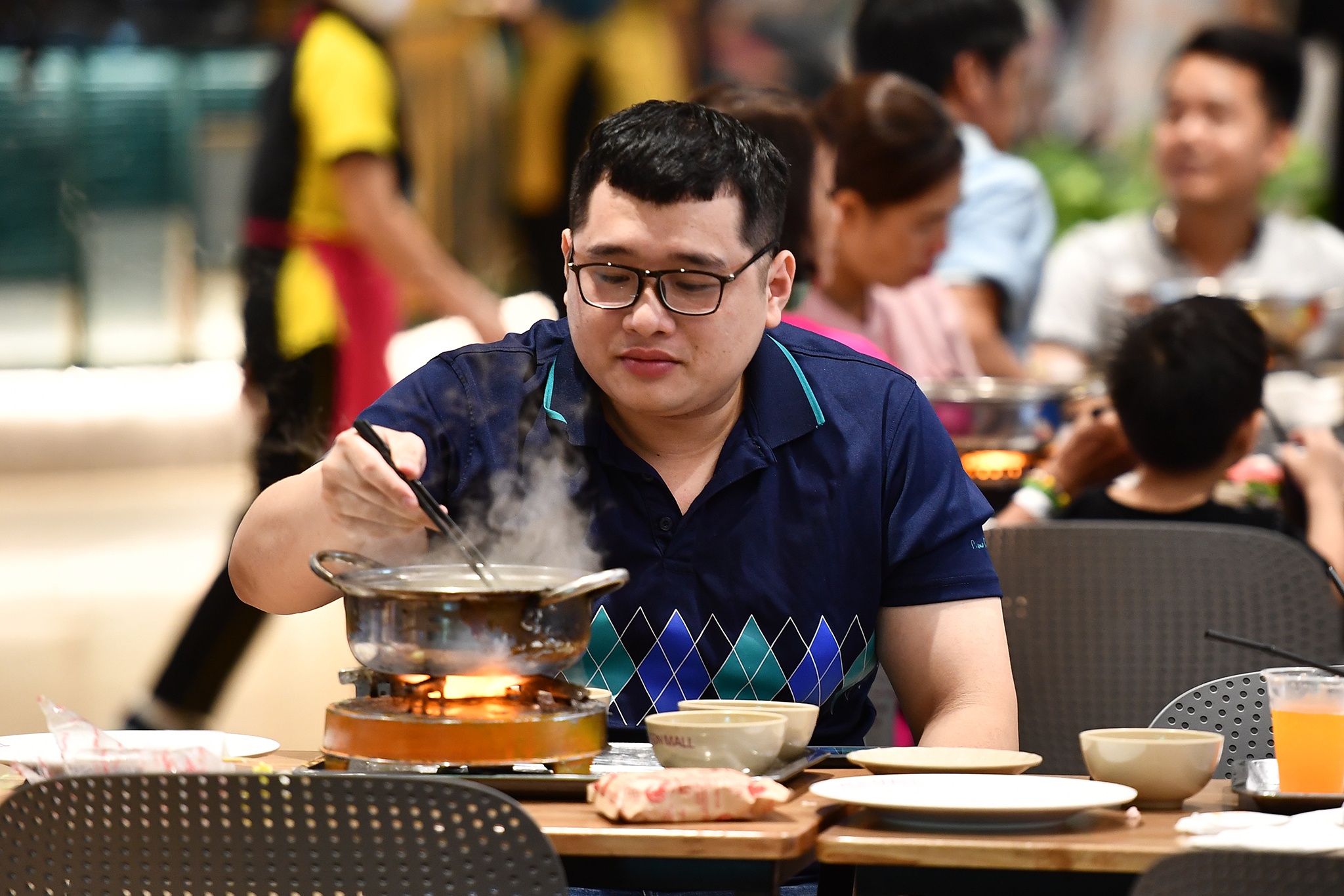 mua sam ngay nghi le 30/4 anh 10