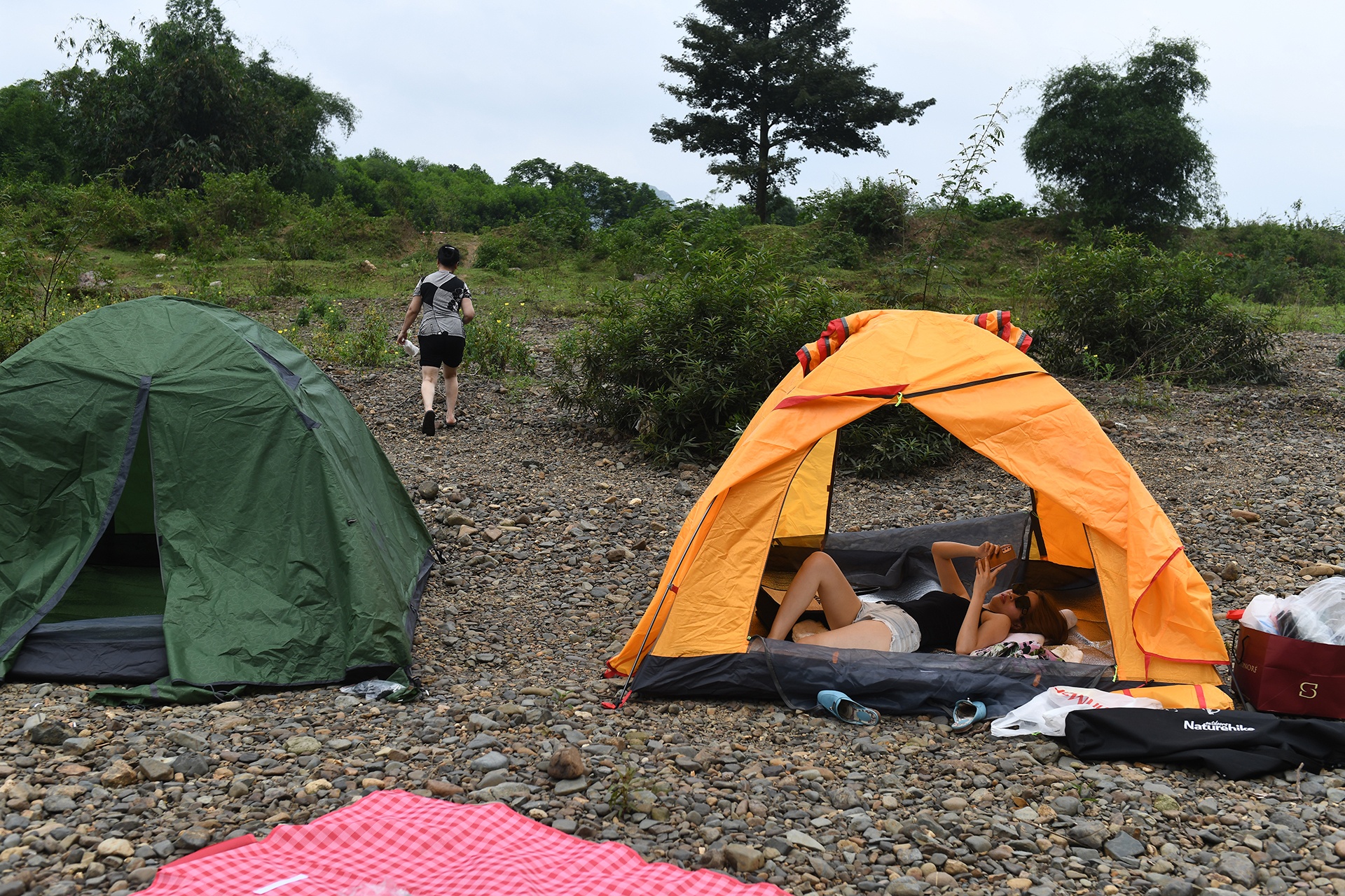da ngoai nghi le ben bo suoi anh 3