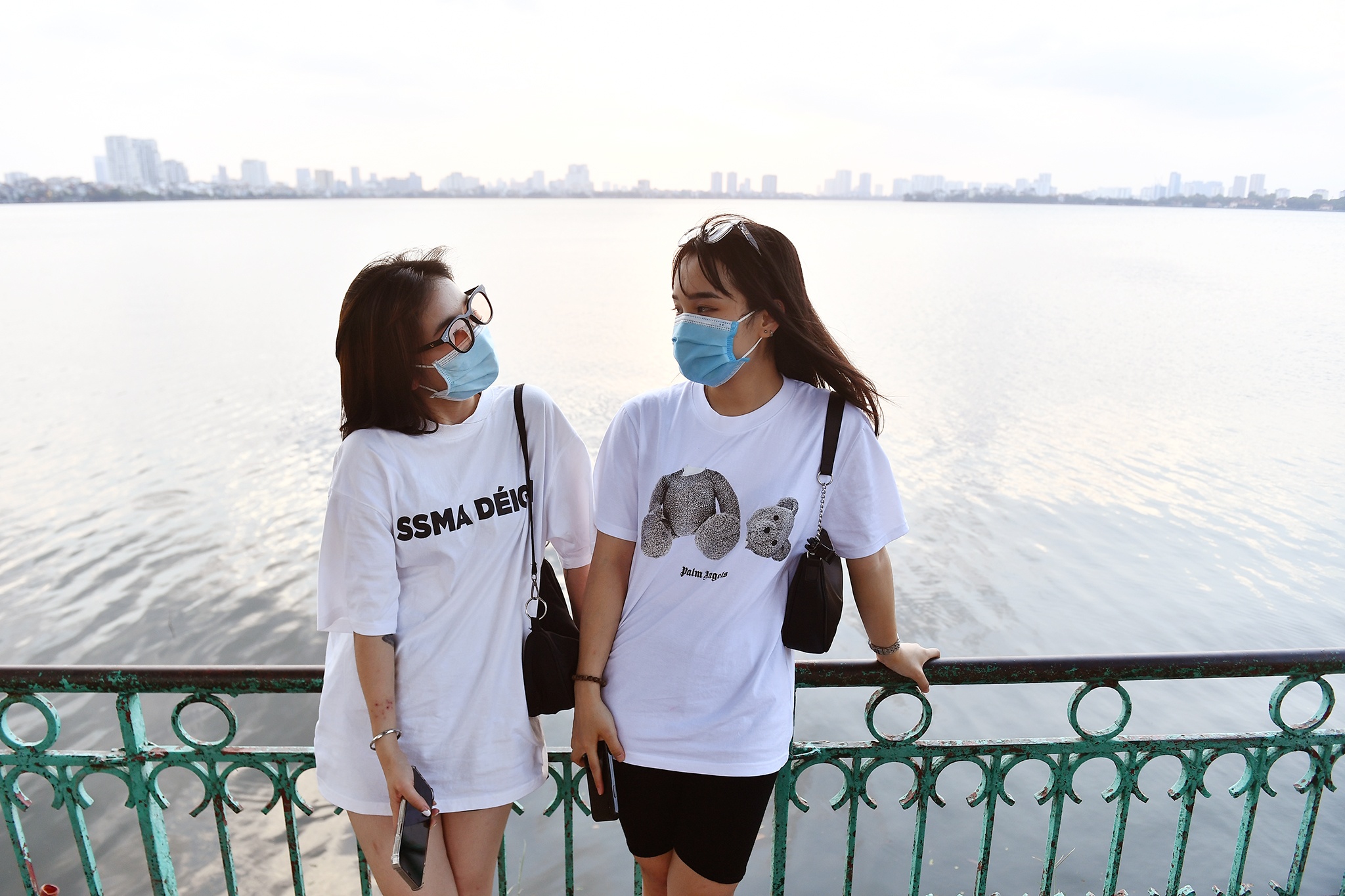 san anh hoang hon ben ho Tay anh 5