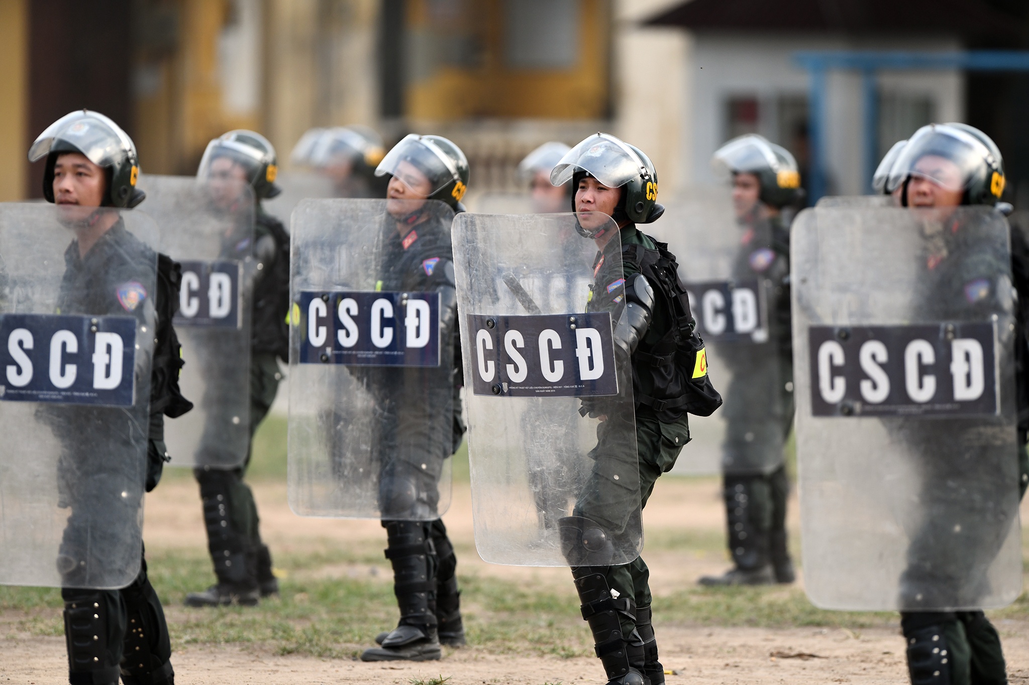 Dien tap bao ve cuoc bau cu anh 5