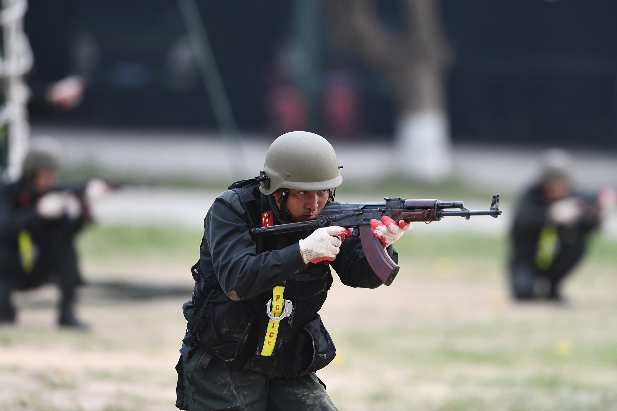 Dien tap bao ve cuoc bau cu anh 43