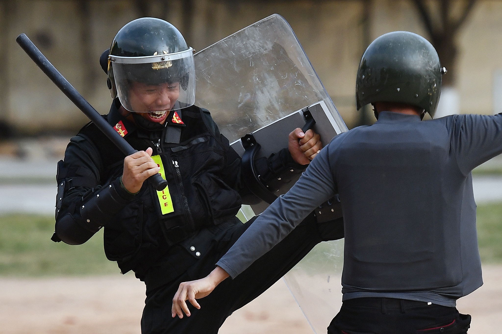 Dien tap bao ve cuoc bau cu anh 28