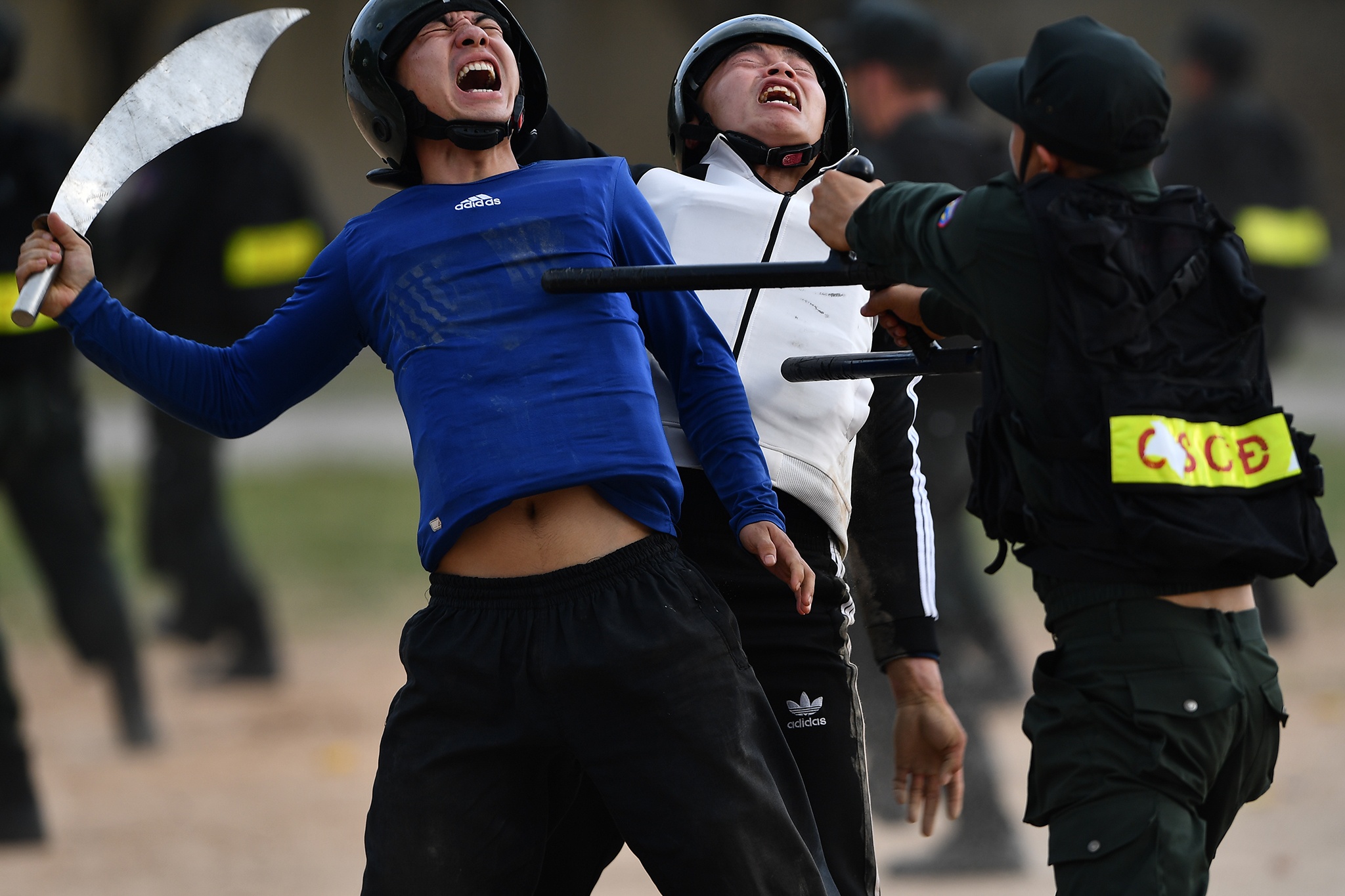 Dien tap bao ve cuoc bau cu anh 21