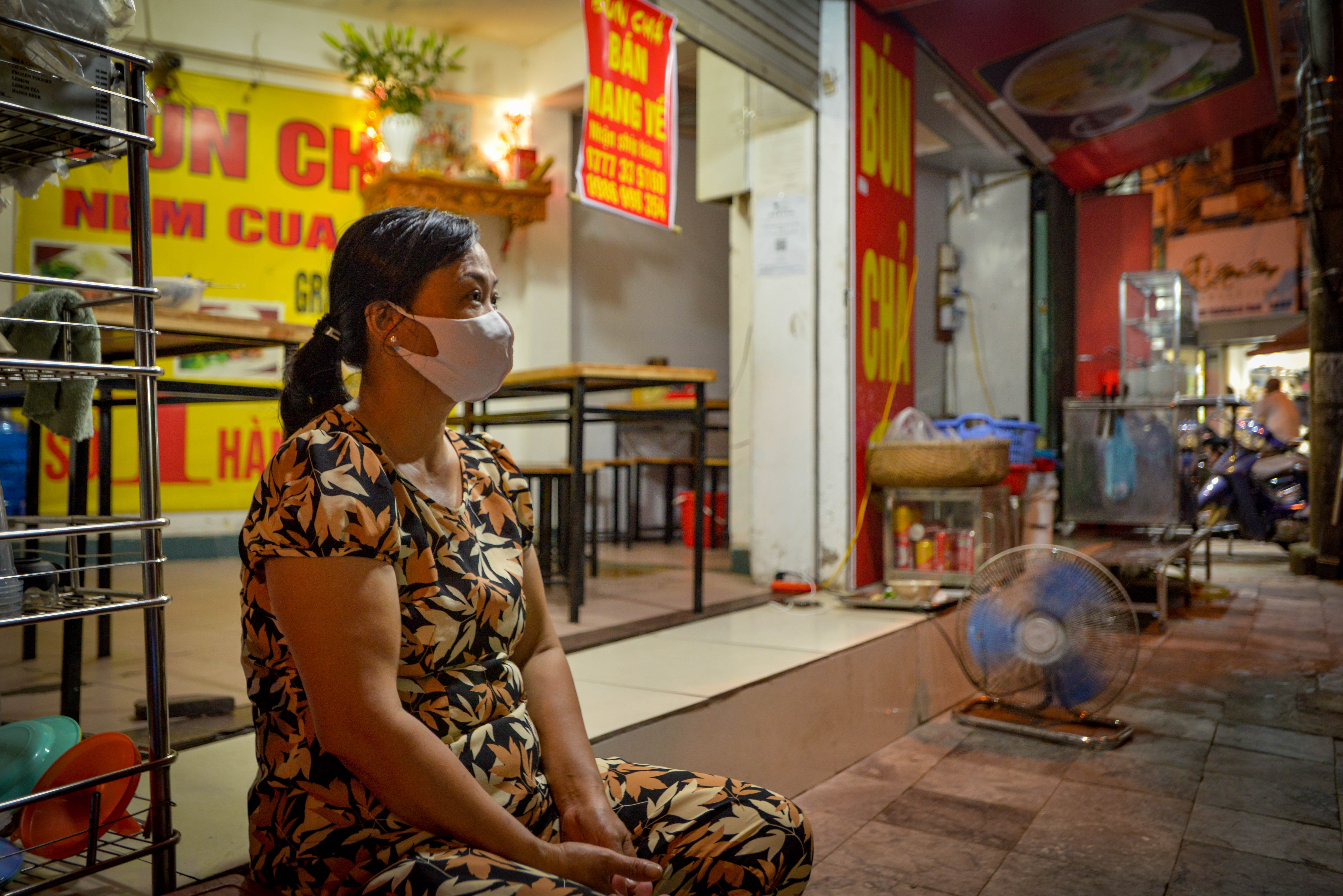 hang ban mang ve o Ha Noi mua dich anh 12