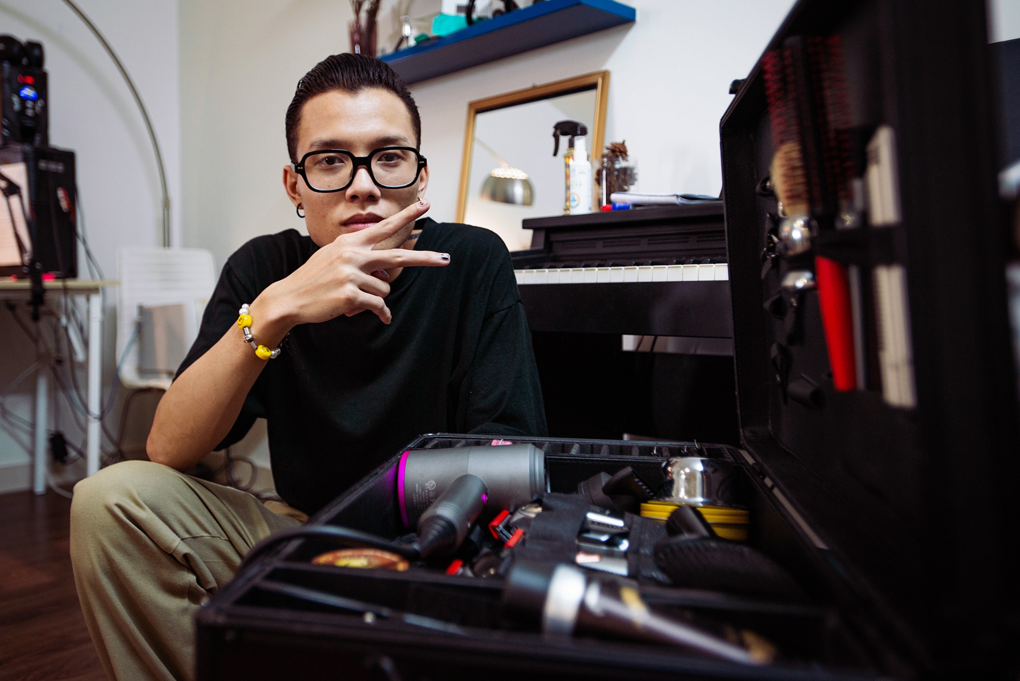 tho cao cat toc tai nha mua dich anh 4