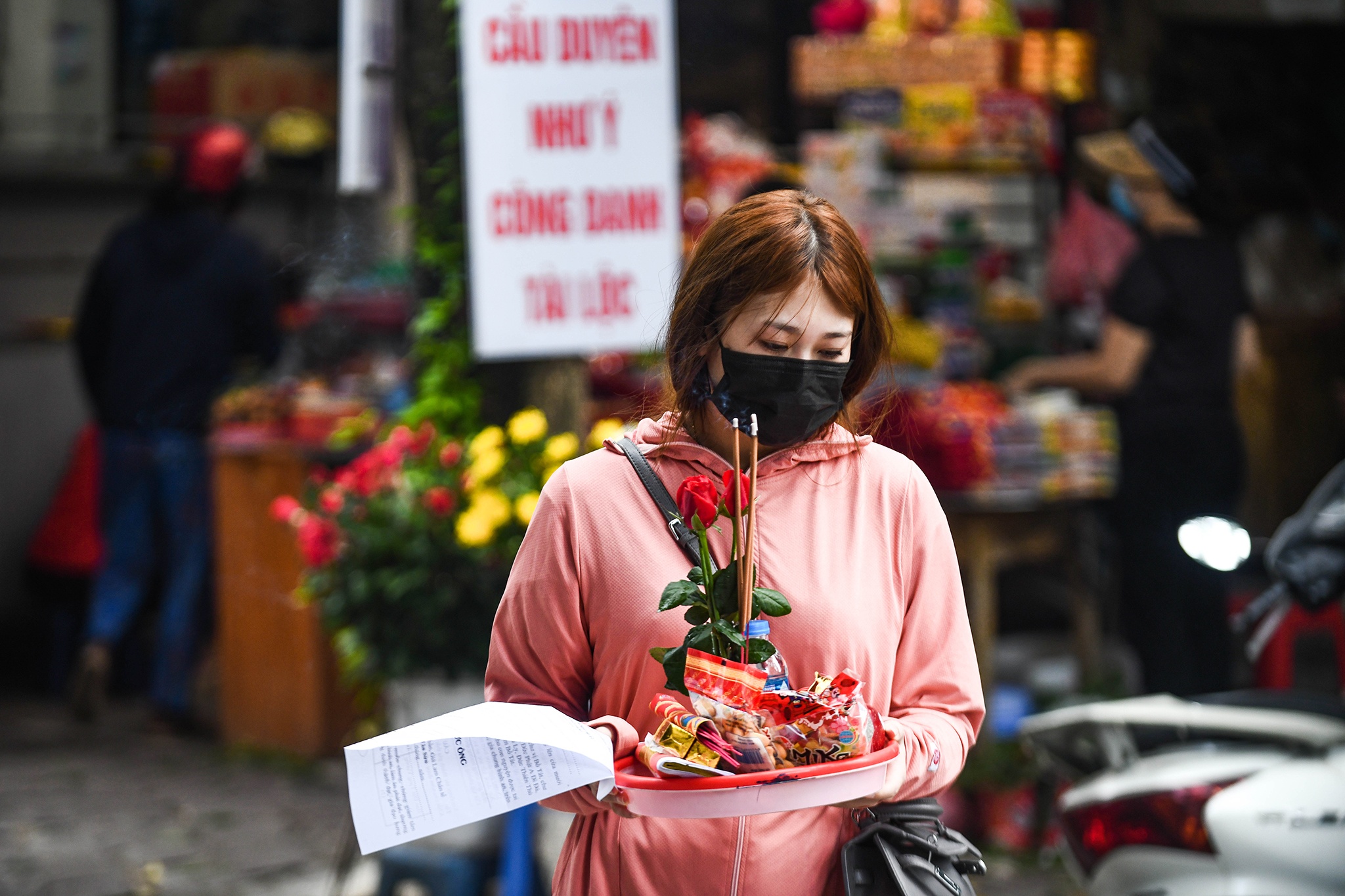 dan di le chua mung 1 o Ha Noi anh 7