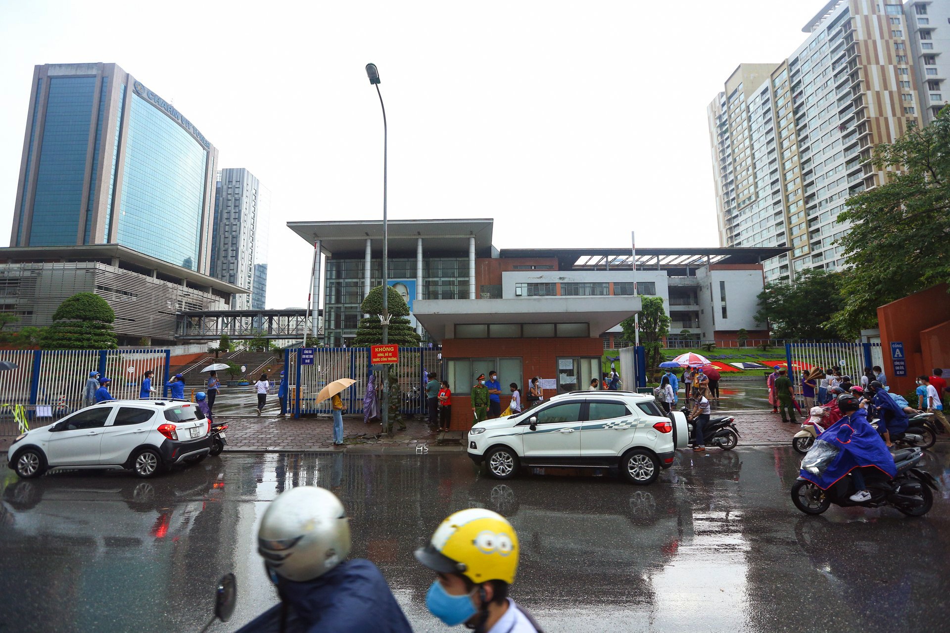 thi sinh thi vao 10 o Ha Noi anh 1