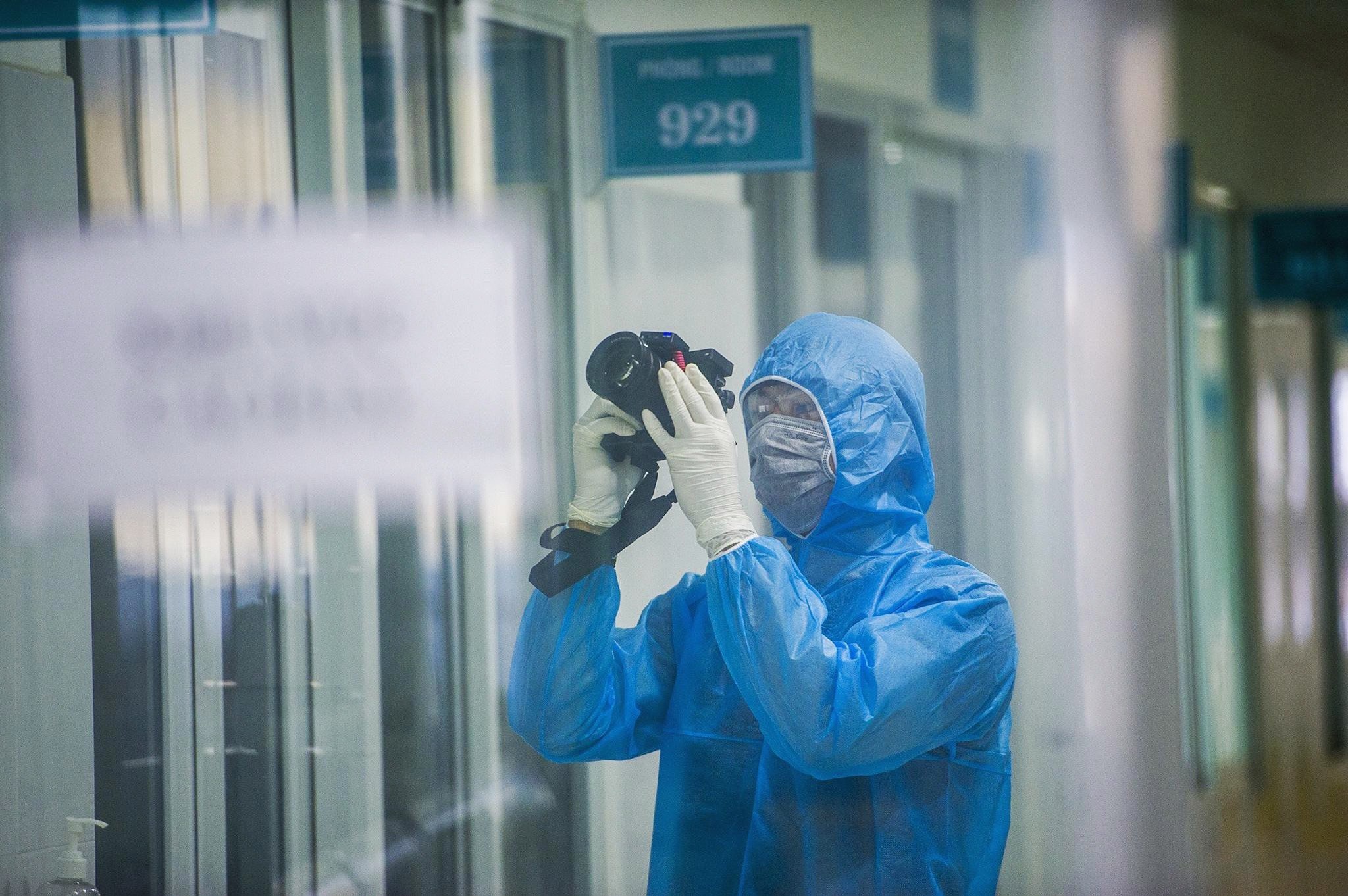 phong vien anh tac nghiep anh 13