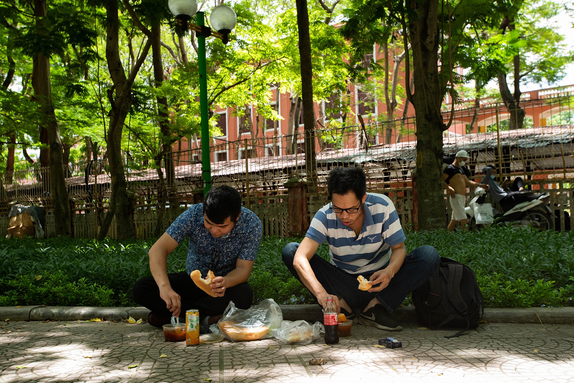 an trua bo bui ngay gian cach anh 5